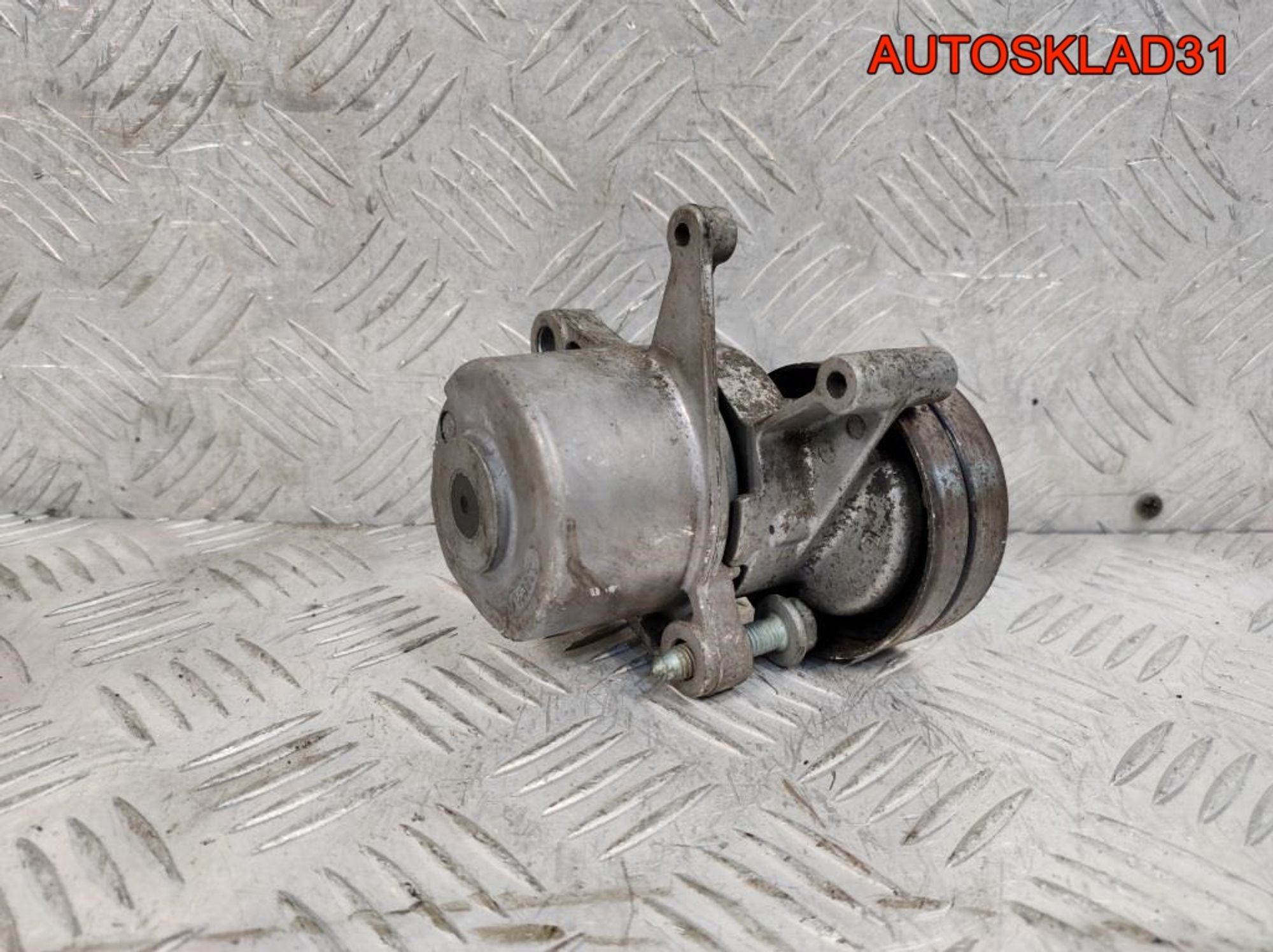 Натяжитель ремня VW Golf 3 1,4 Бензин 6K0145299, 500 рублей, Дубовое