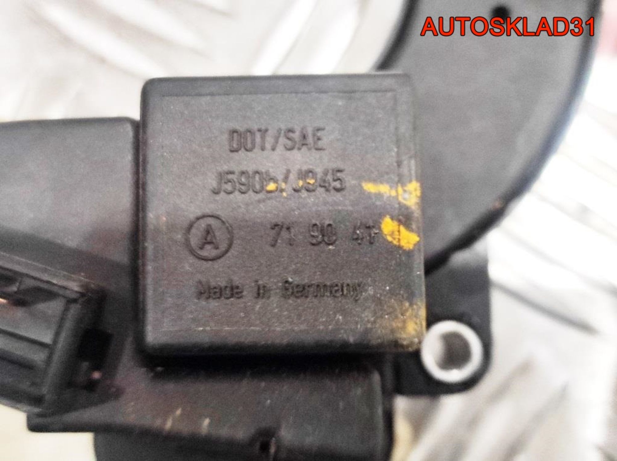 Переключатель поворотов Ford Scorpio 1 89GG13B302AA, 1000 рублей, Дубовое