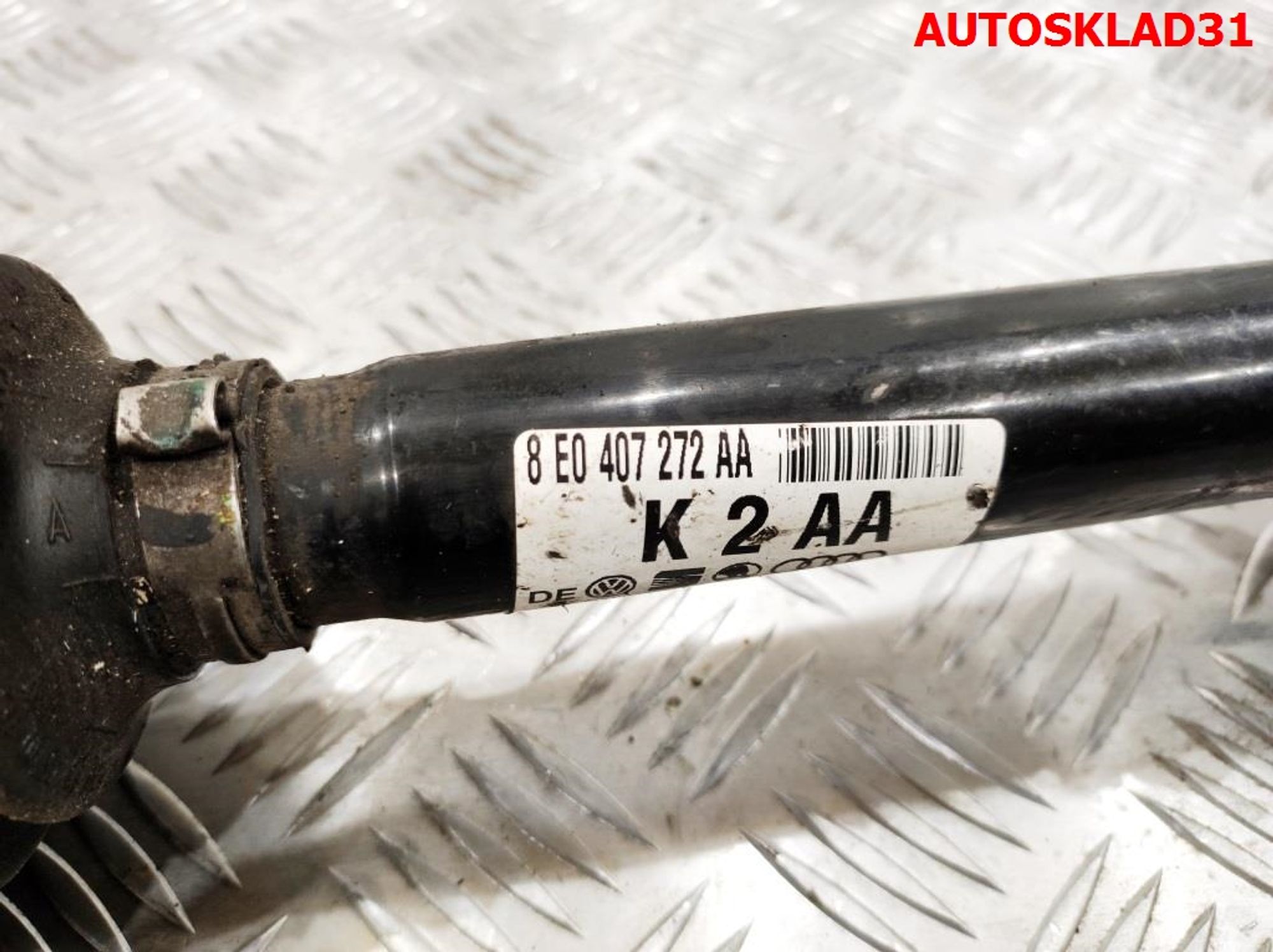 Полуось передняя правая Audi A4 B6 3,0 ASN Бензин 4WD 8E0407272AA, 5000 рублей, Дубовое