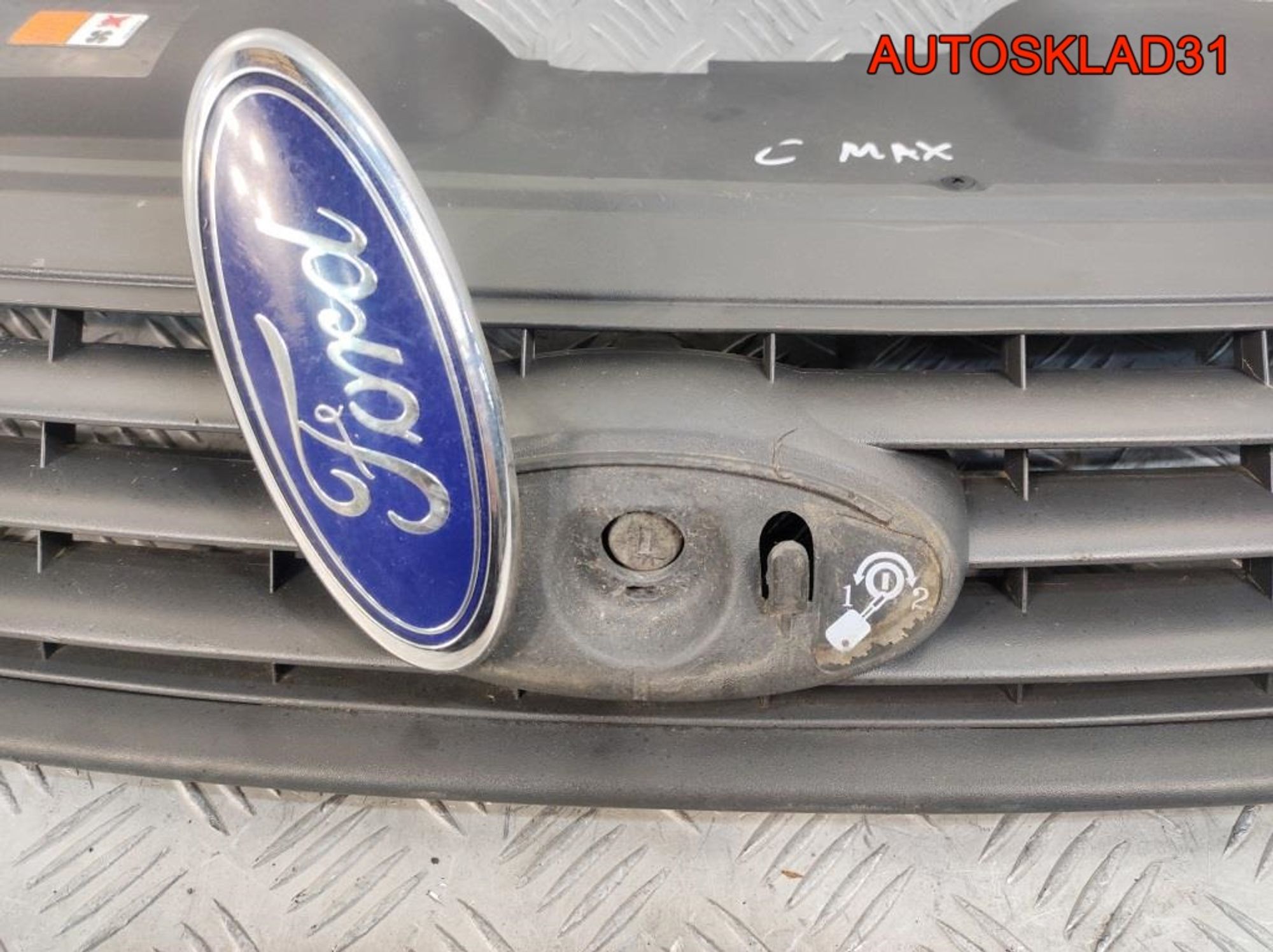 Решетка радиатора Ford C-MAX 7M51R8138AE Рест, 5400 рублей, Дубовое