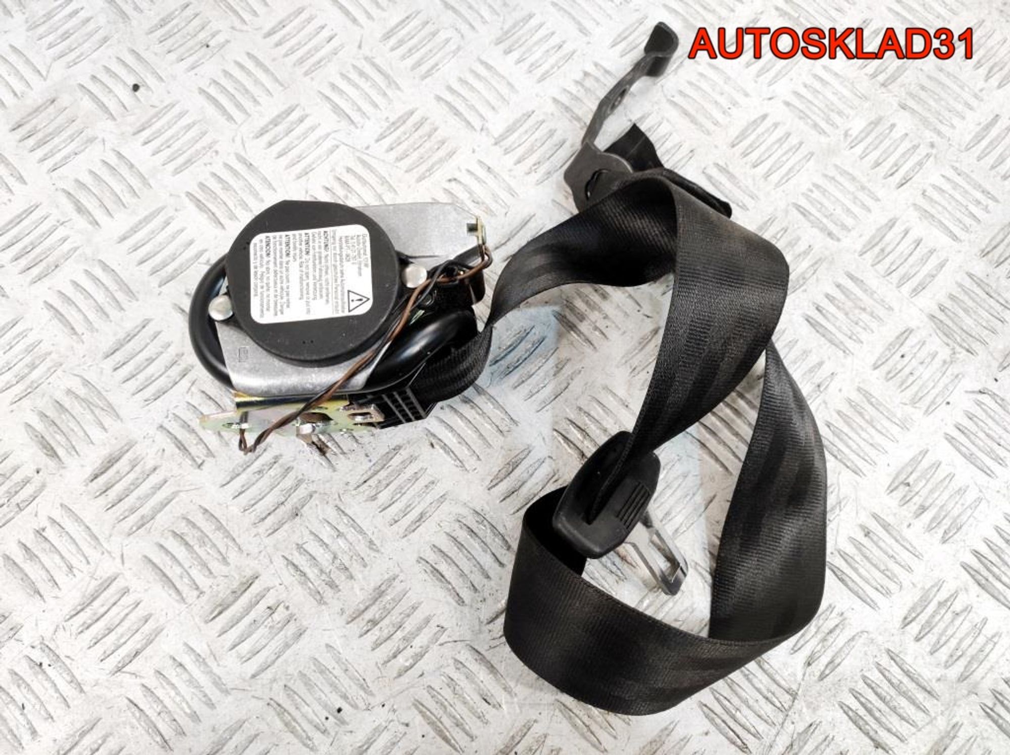 Ремень безопасности задний левый Audi A8 D3 4E0857805B, 1100 рублей, Дубовое