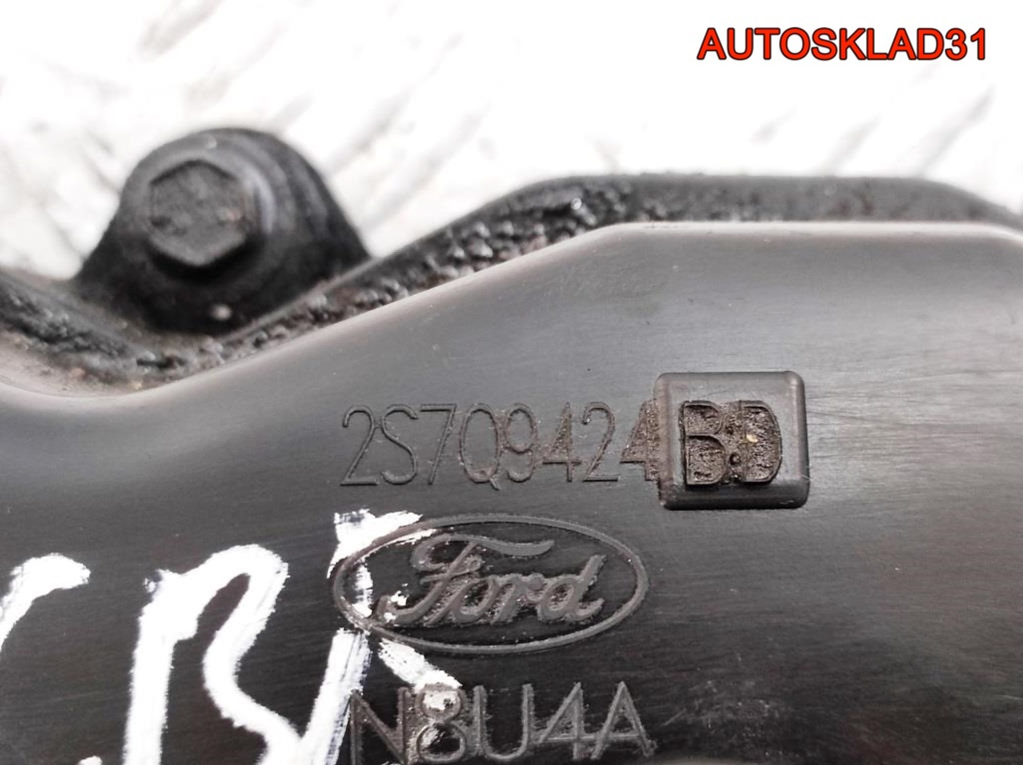 Коллектор впускной 3 2.0 BCBB 2S7Q9424BD Дизель, 1500 рублей, Дубовое