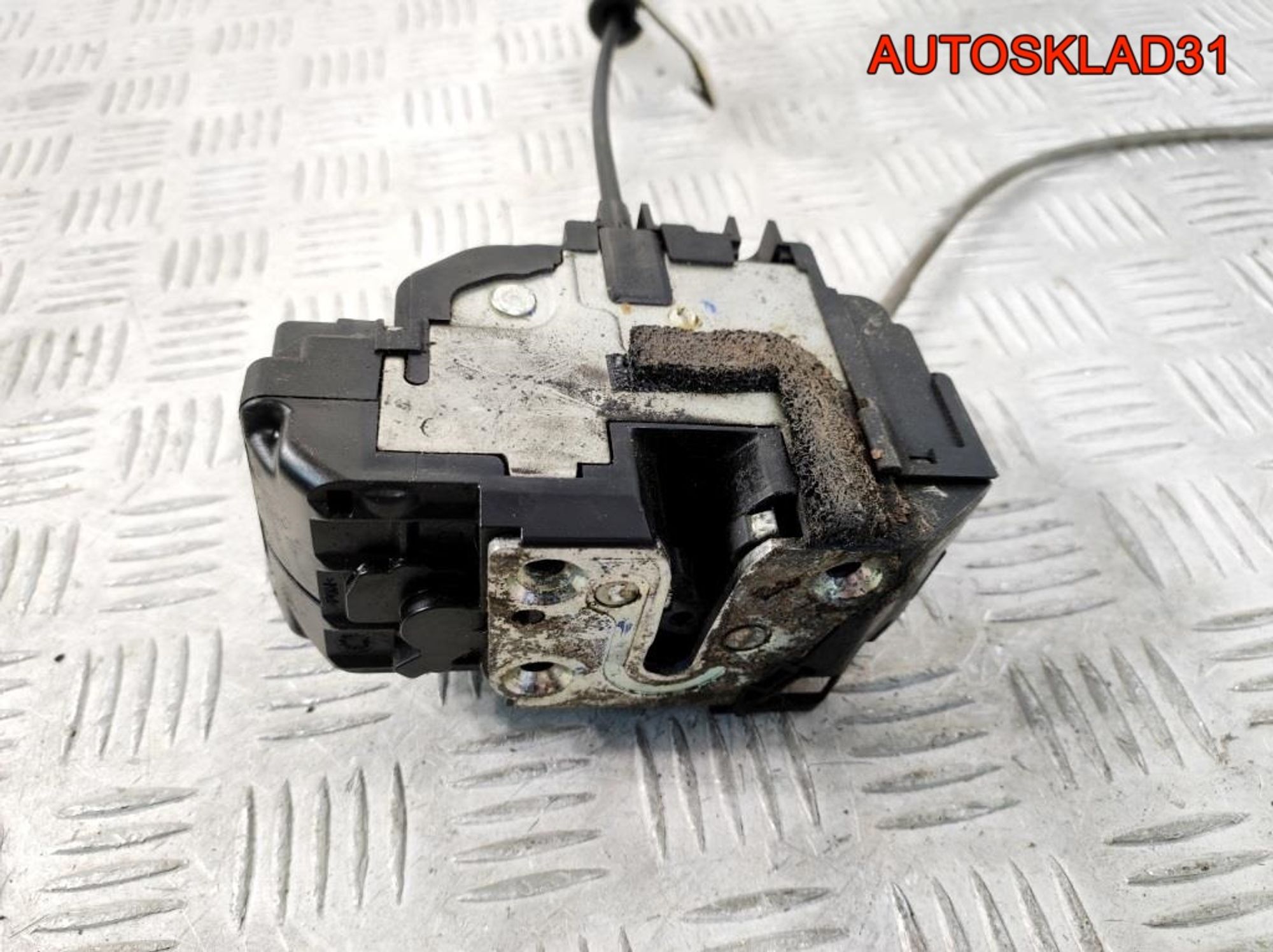 Замок двери передней правой Nissan Qashqai J10, 9000 рублей, Дубовое