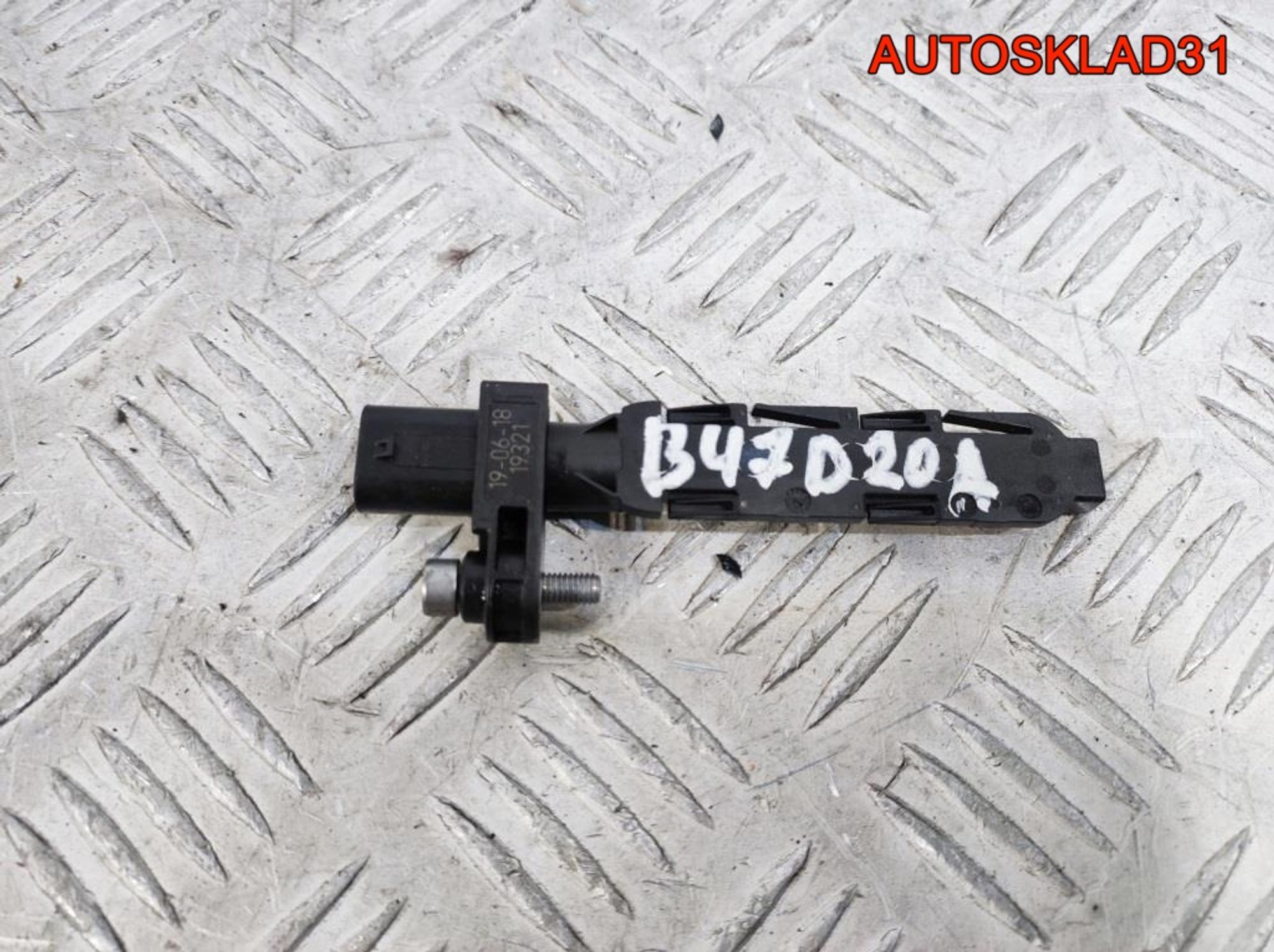 Датчик положения коленвала BMW F30 13627806782, 1300 рублей, Дубовое