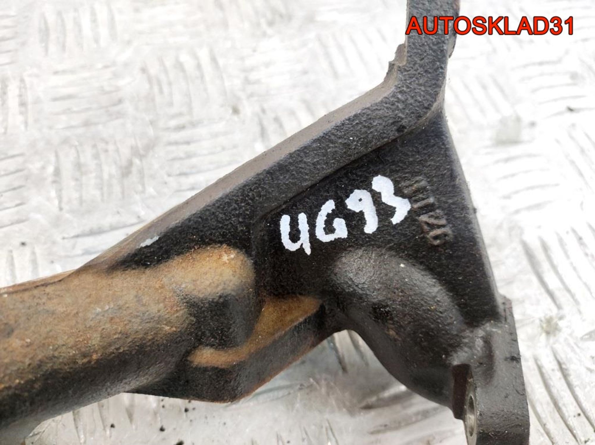 Коллектор EGR Mitsubishi Carisma DA 1,8 4G93 MD336773, 900 рублей, Дубовое