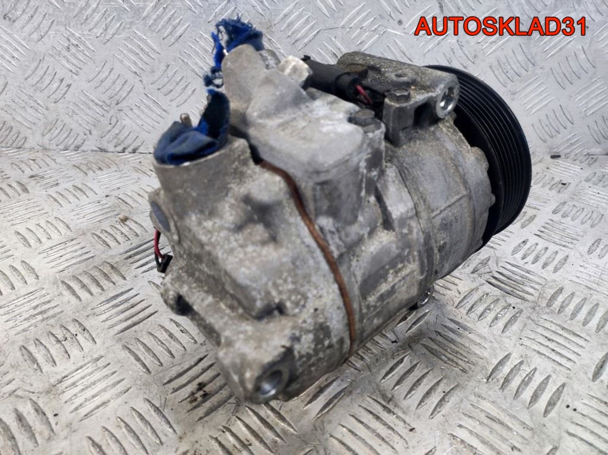 https://ycs.partsauto.market/partsauto-images/thmbs/userImages/edda01b21c13eaa6671738306aa09410/part/2cabe566-1781-4158-b6fd-c80da22447a2_1718609664910.jpg