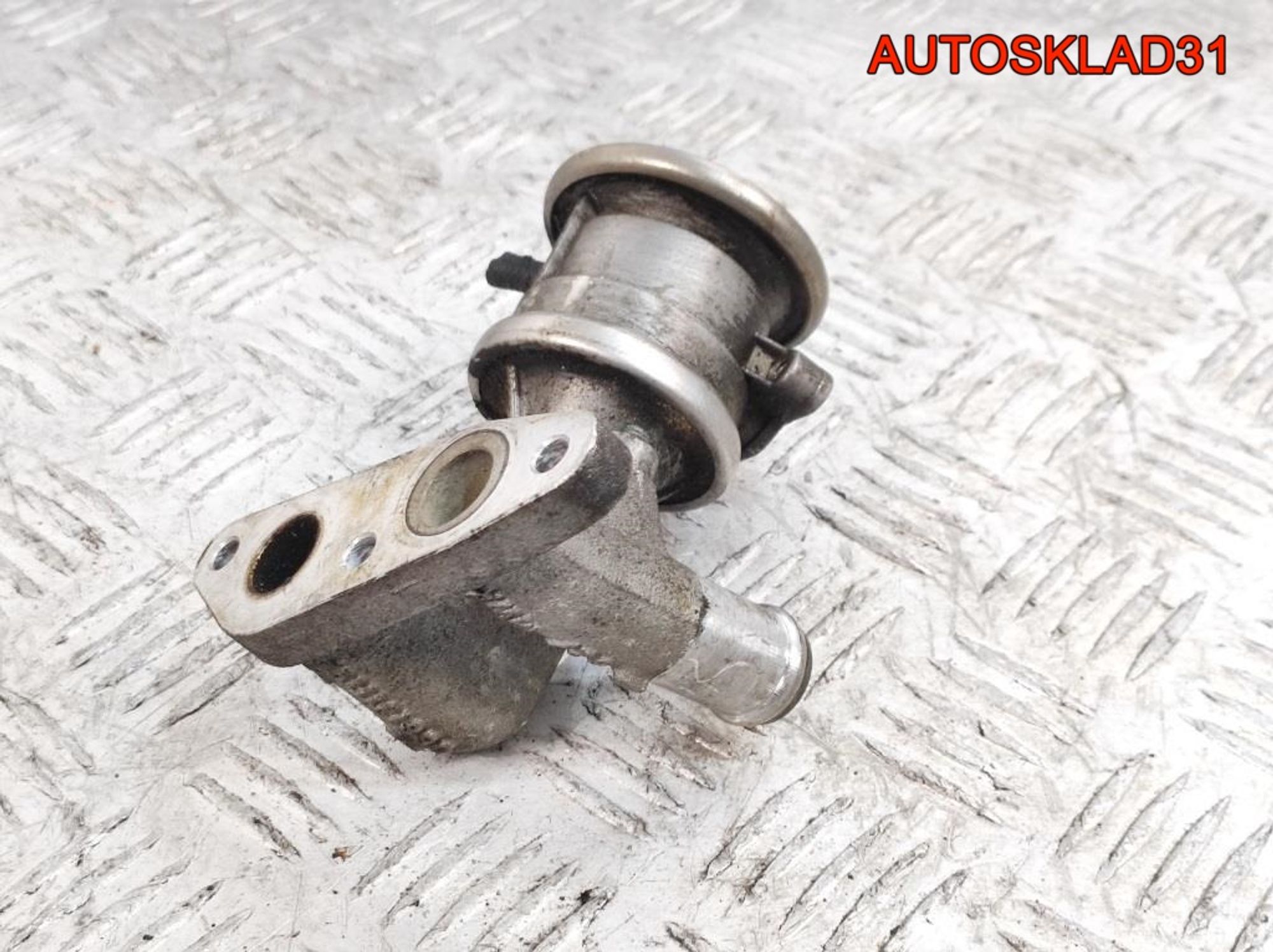 Клапан EGR VW Passat B5+ 2,3 AZX Бензин 066131101, 600 рублей, Дубовое