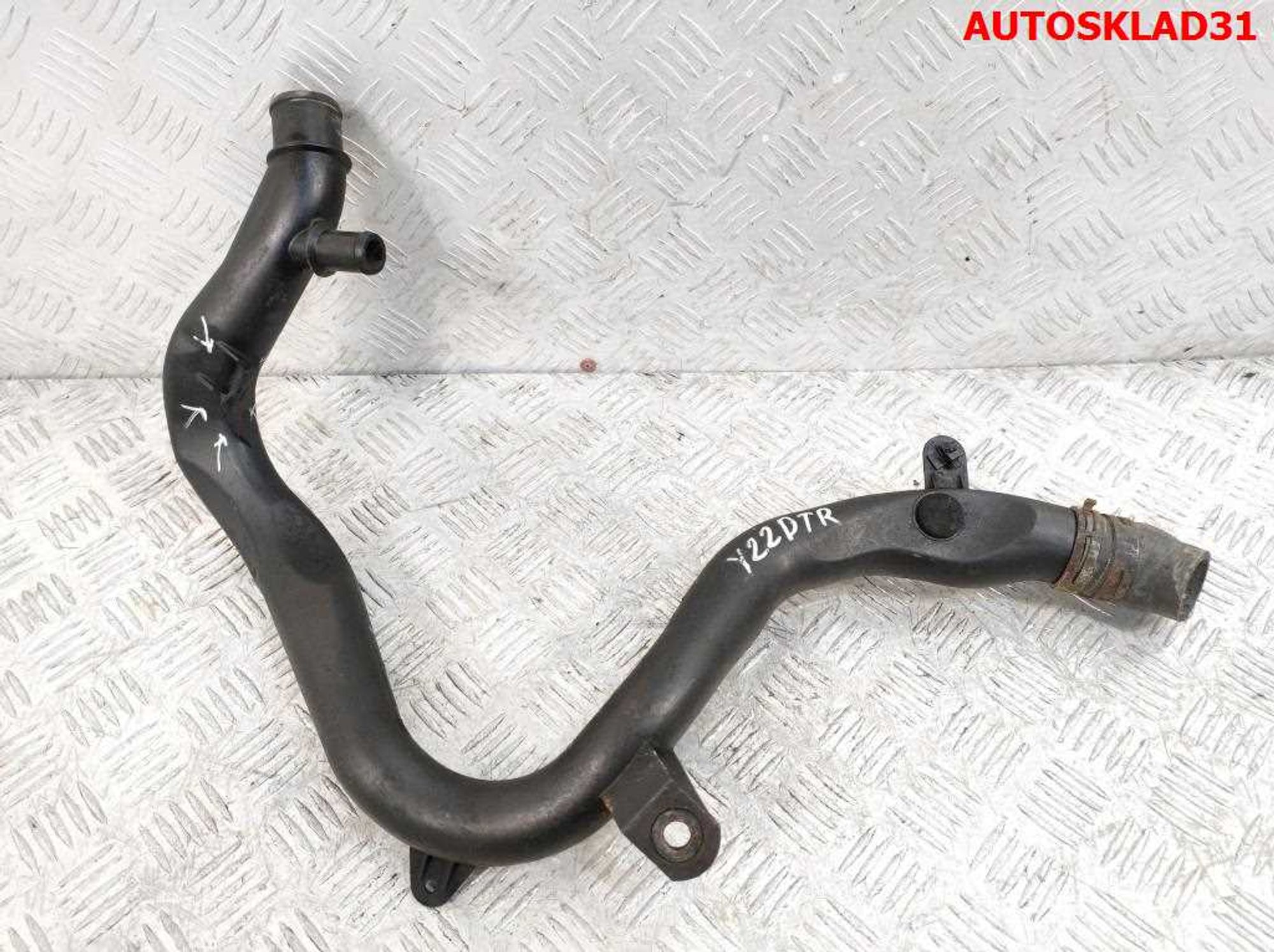 Трубка системы охлаждения Opel Astra G 2,2 Y22DTR 13111681, 1000 рублей, Дубовое