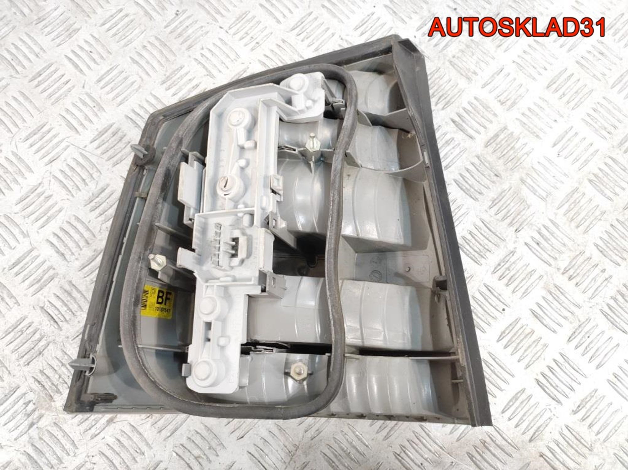 Фонарь задний правый Opel Vectra C 13157647 Седан, 5000 рублей, Дубовое