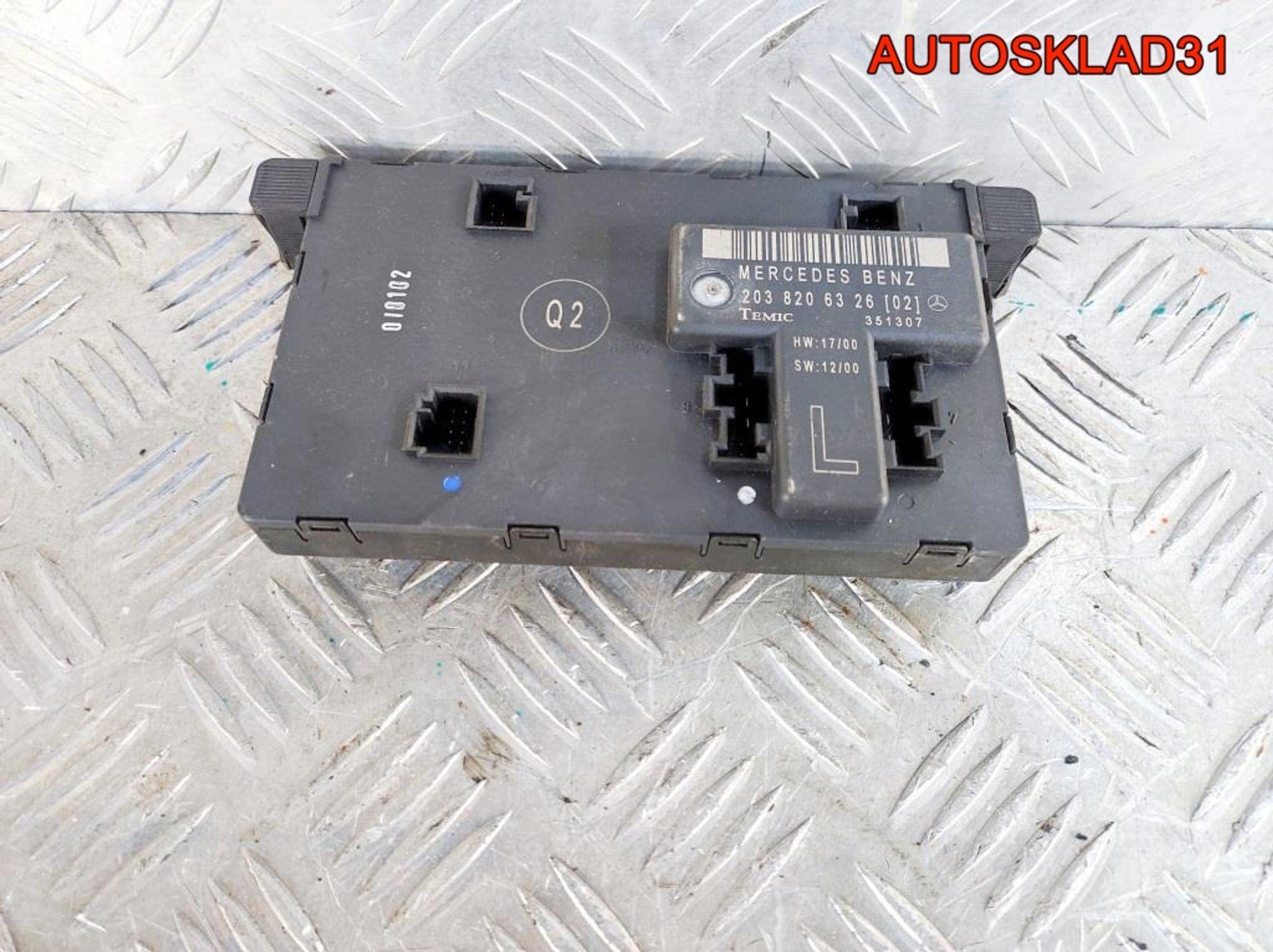 Блок комфорта п/л двери Mercedes W203 A2038206326, 1300 рублей, Дубовое