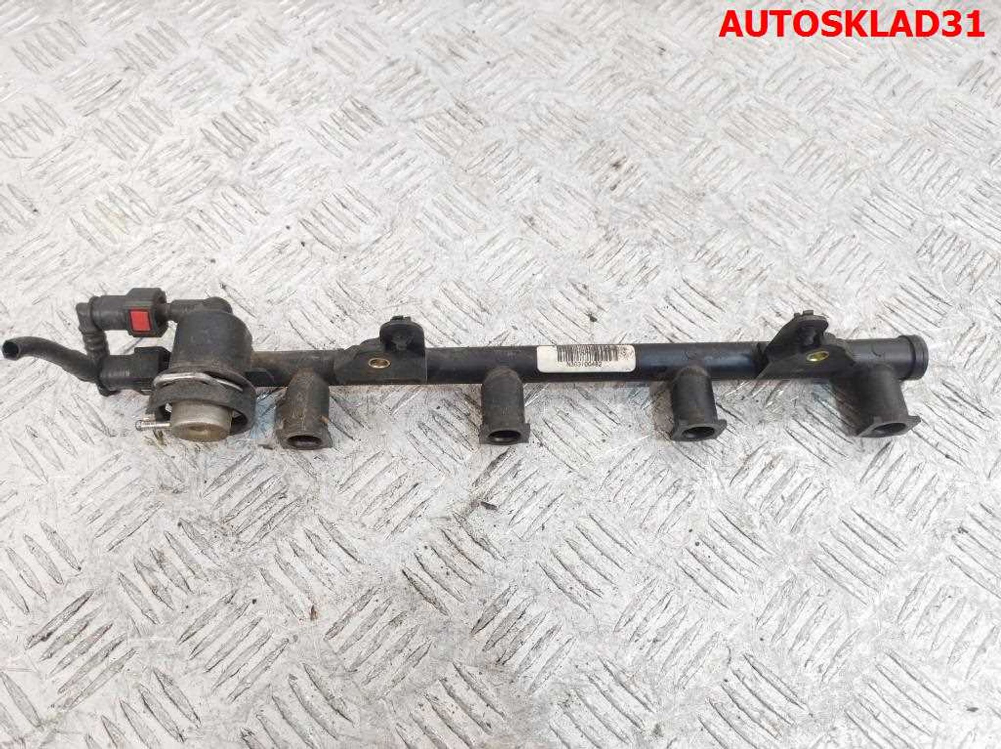 Рейка топливная Ford Fiesta 1,3 A9A 2N1U9D280CA, 1500 рублей, Дубовое