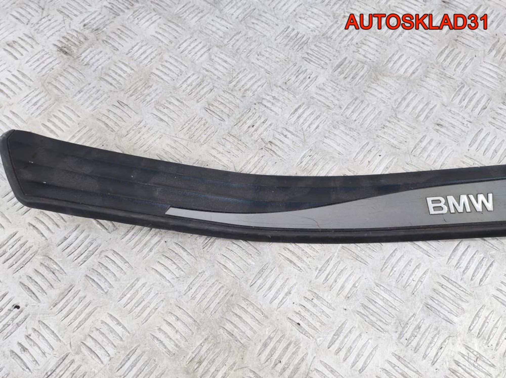 Накладка на порог правая BMW E60 51477034306, 900 рублей, Дубовое