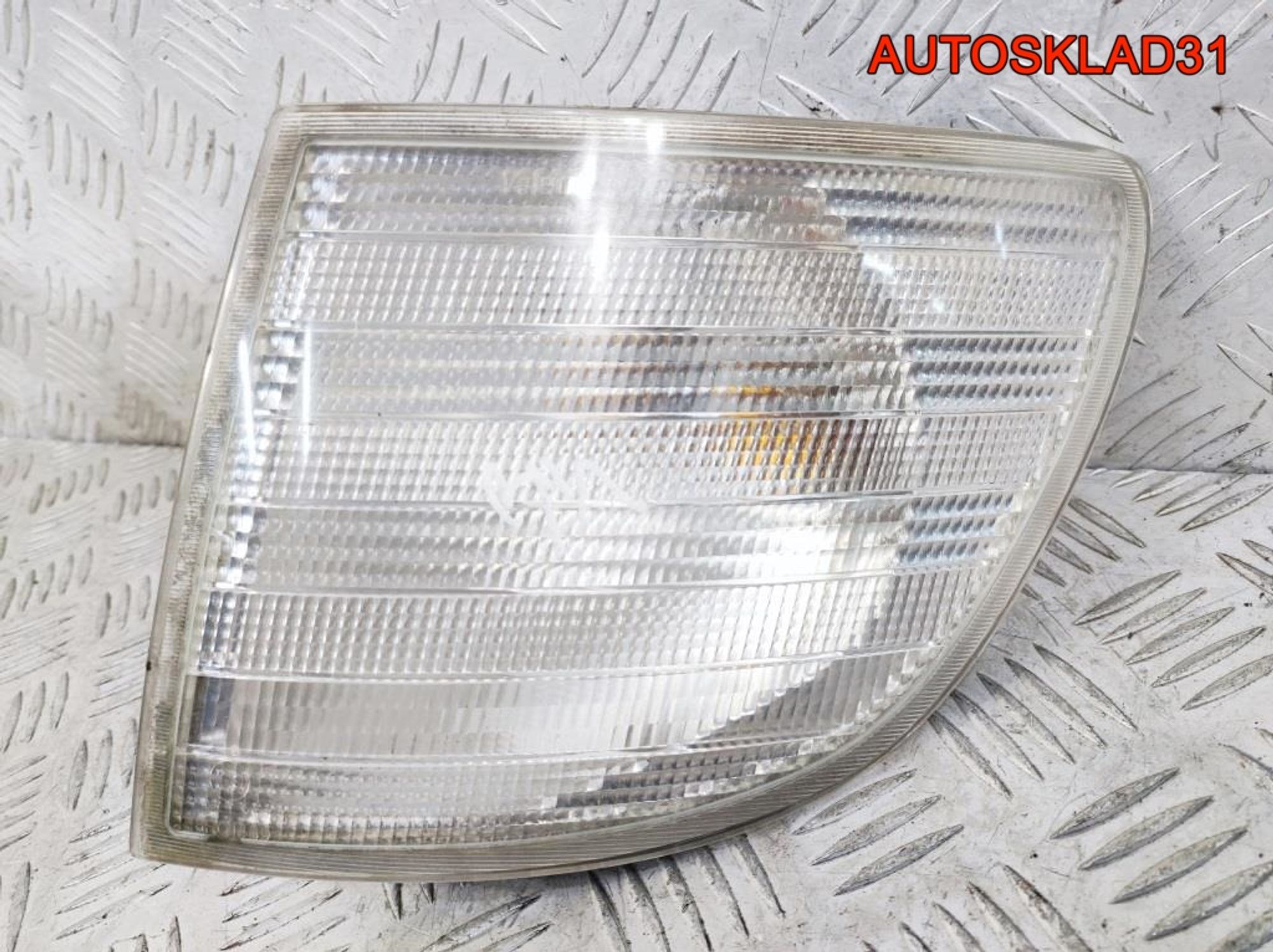 Указатель поворота левый белый Mercedes Vito 638, 900 рублей, Дубовое