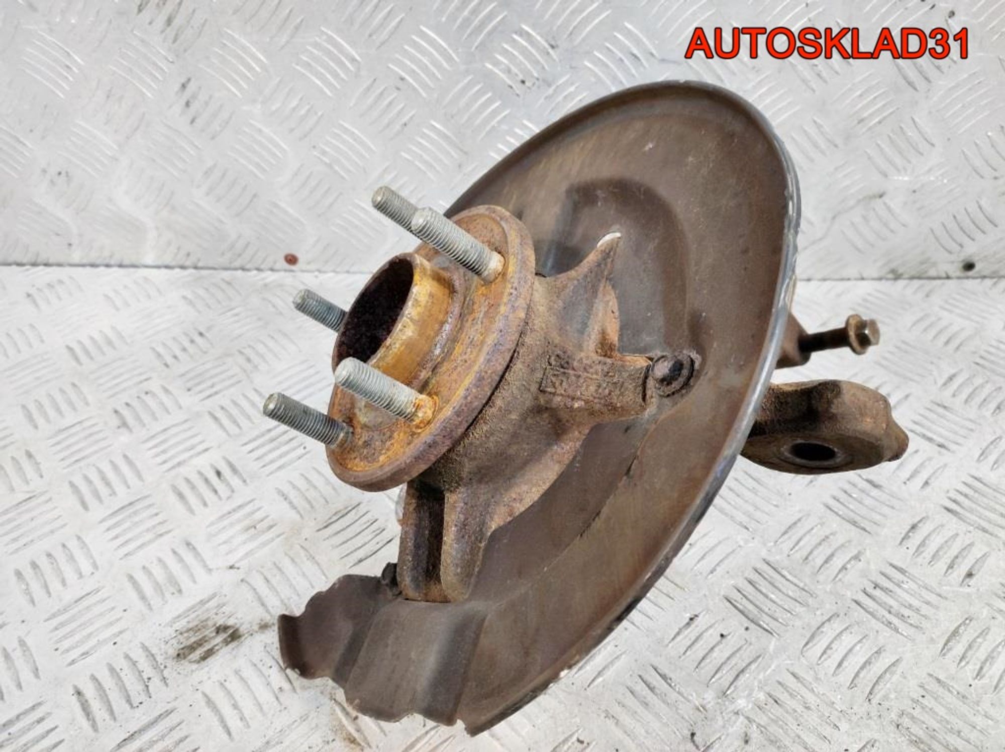 Кулак поворотный передний левый Ford C-MAX 2, 3600 рублей, Дубовое