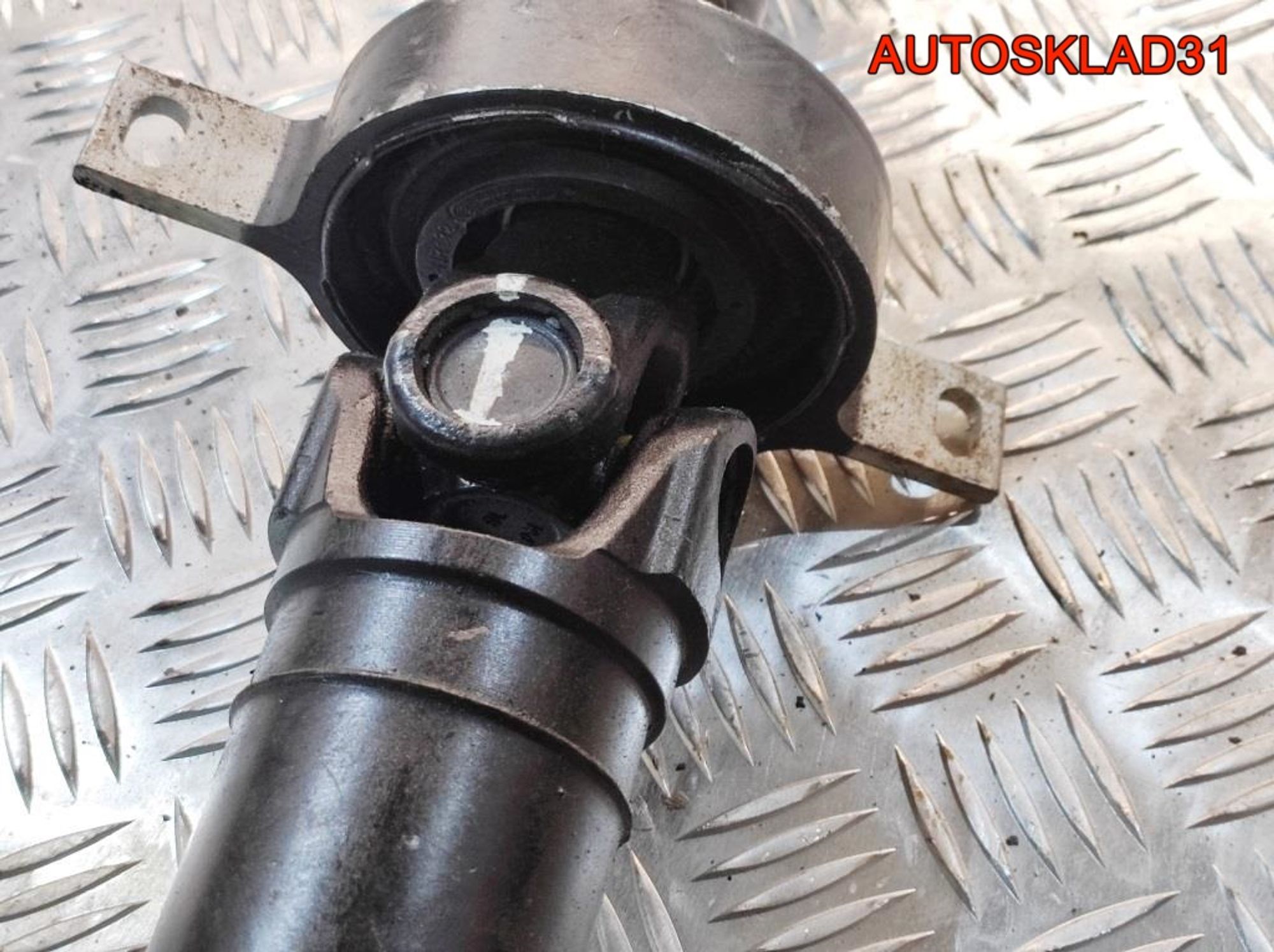 Вал карданный BMW F30 2,0 B47D20A Дизель АКПП Седан 26108605231, 12000 рублей, Дубовое