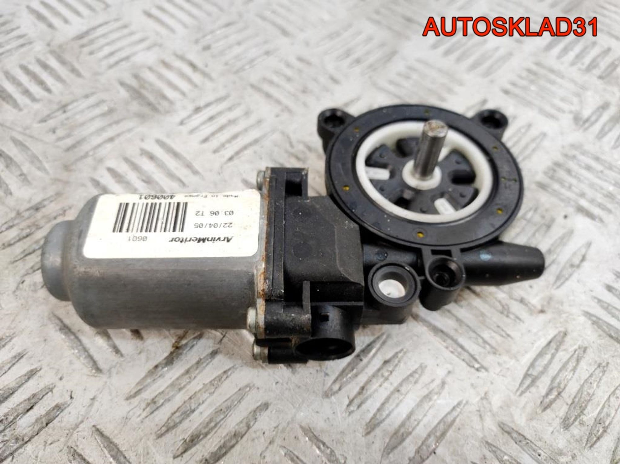 Моторчик стеклоподъемника з/л Nissan Primera P12, 1000 рублей, Дубовое