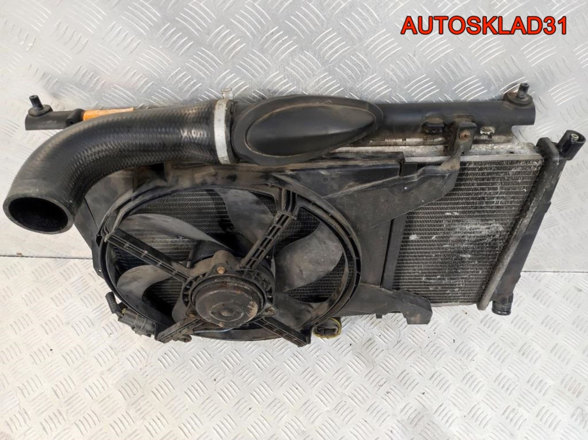 Кассета радиаторов Mitsubishi Carisma 1.9 DCI F9Q, 4900 рублей, Дубовое