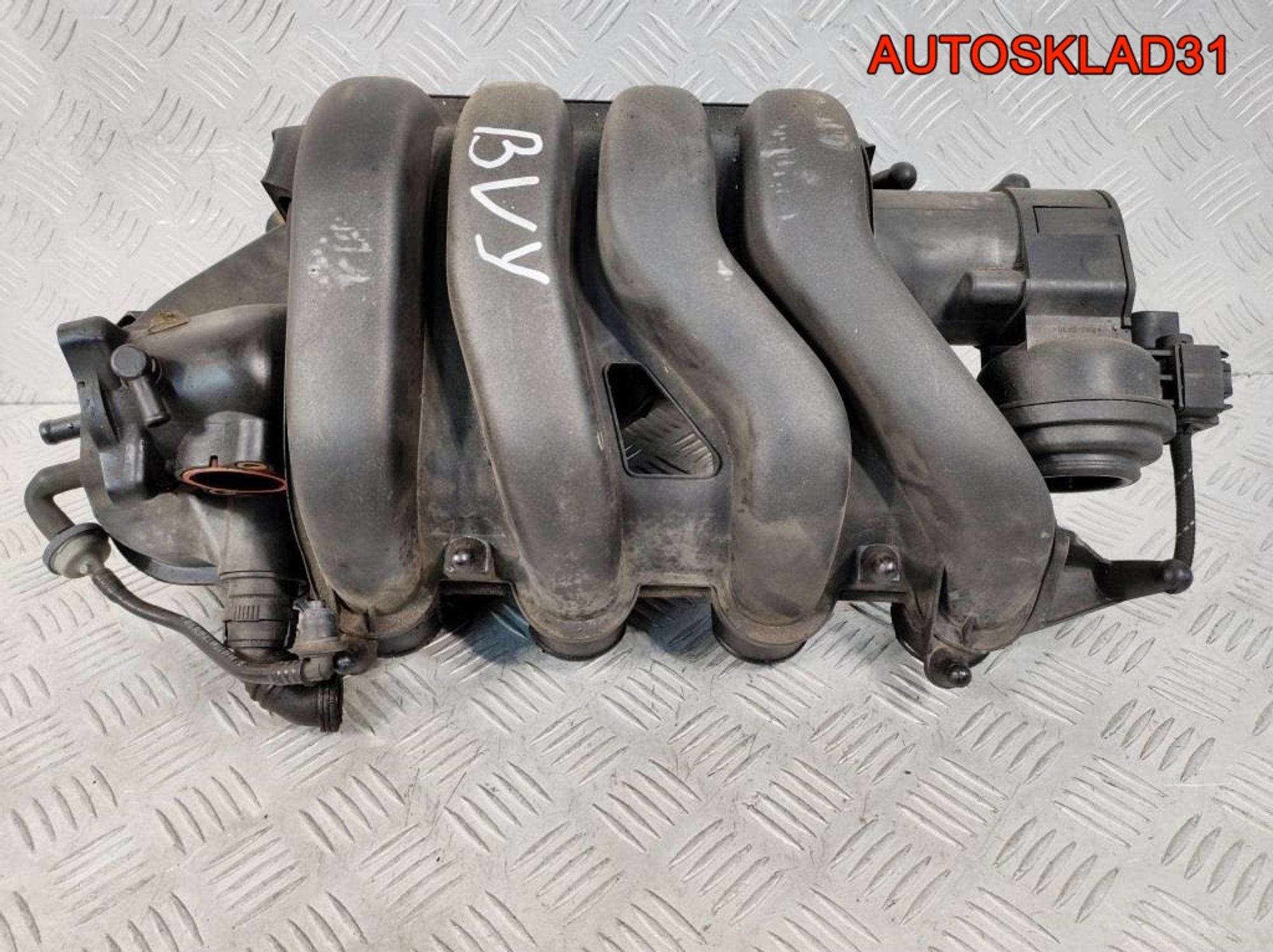 Коллектор впускной VW Passat B6 2.0 BVY 06F133210P, 4500 рублей, Дубовое