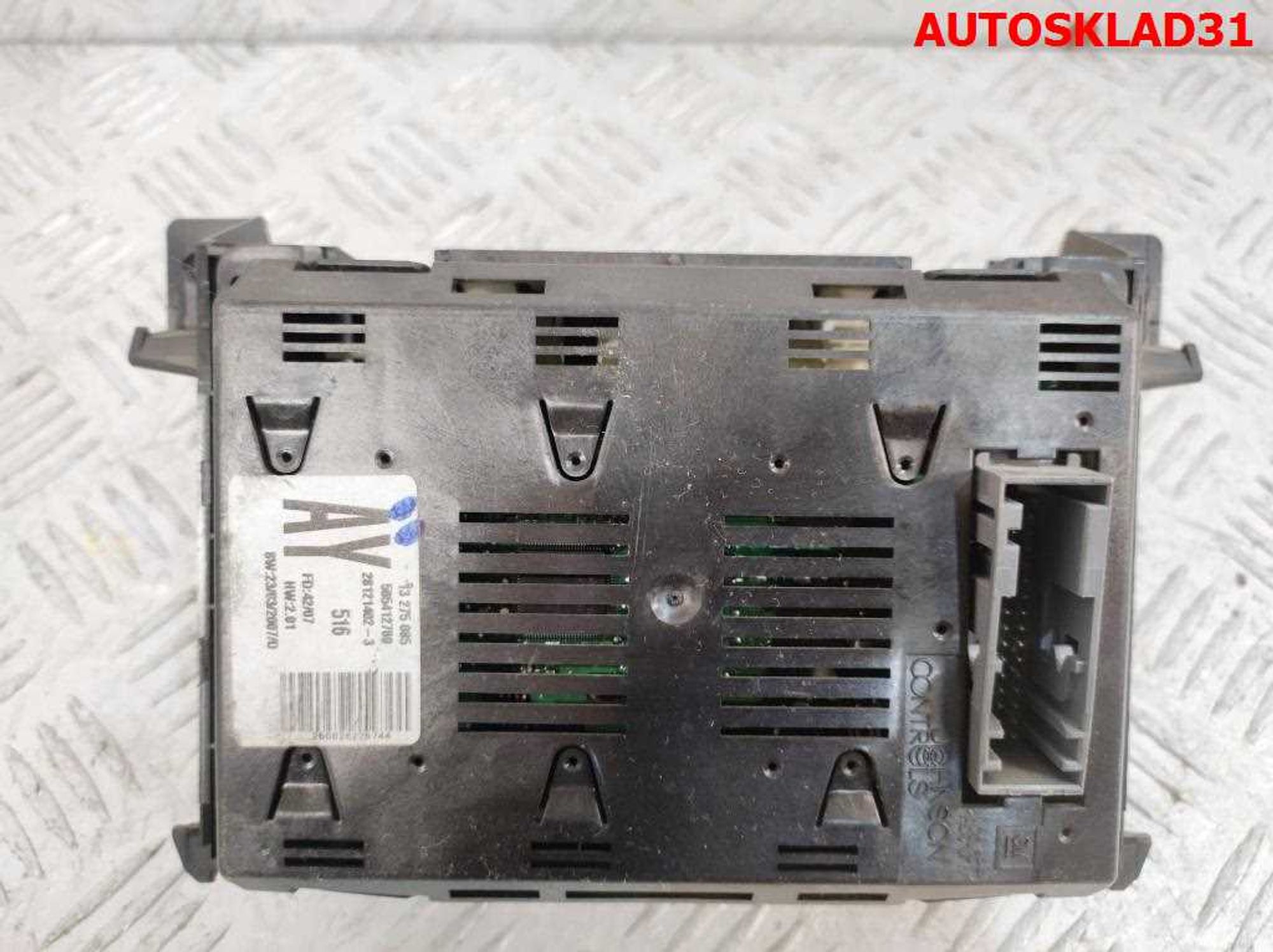 Дисплей информационный Opel Zafira B 13275085, 600 рублей, Дубовое
