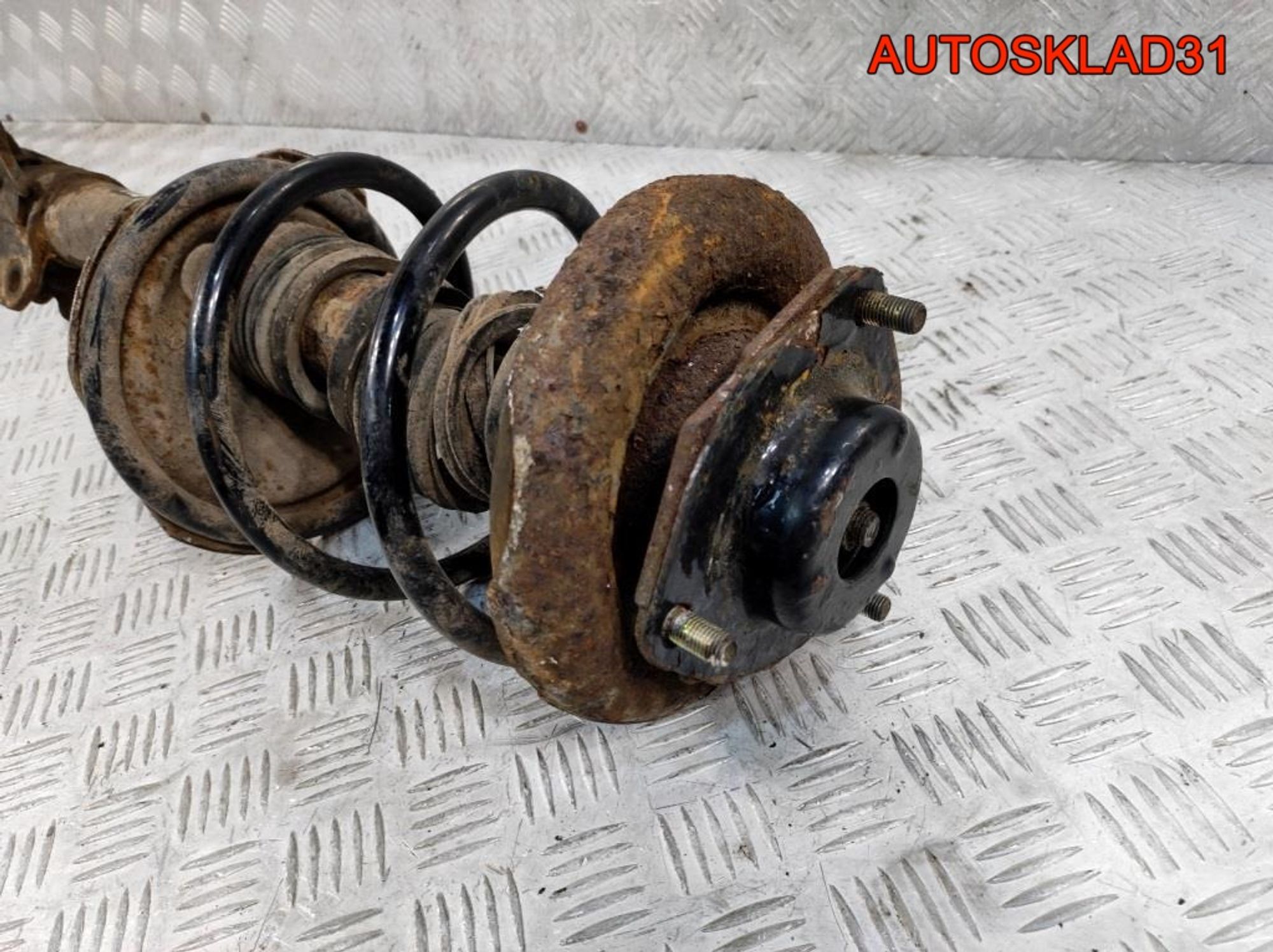 Амортизатор передний левый Nissan X-Trail T30 543038H726, 3200 рублей, Дубовое