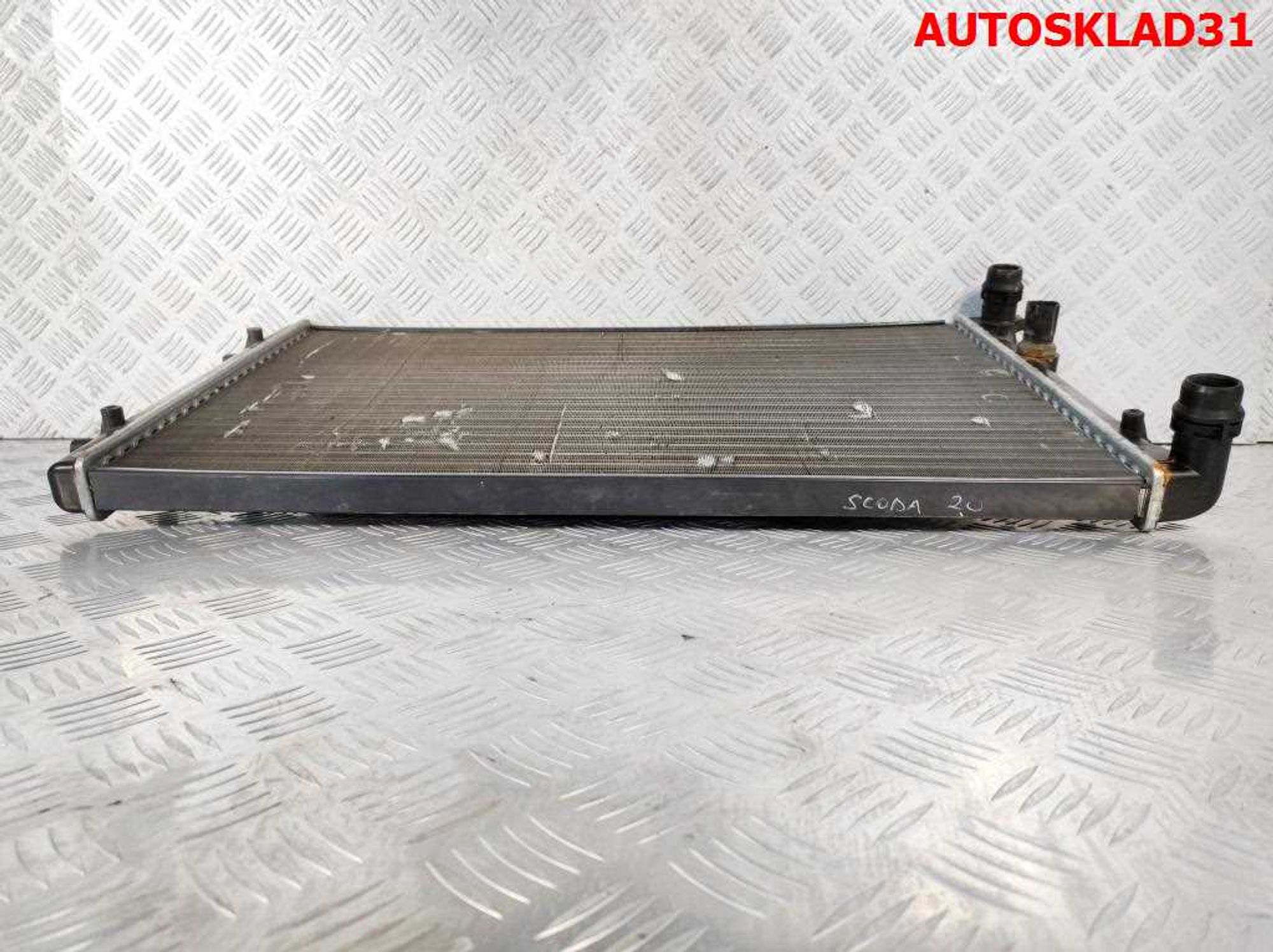 Радиатор основной Skoda Octavia A4 2,0 Бензин Дефект, 1000 рублей, Дубовое