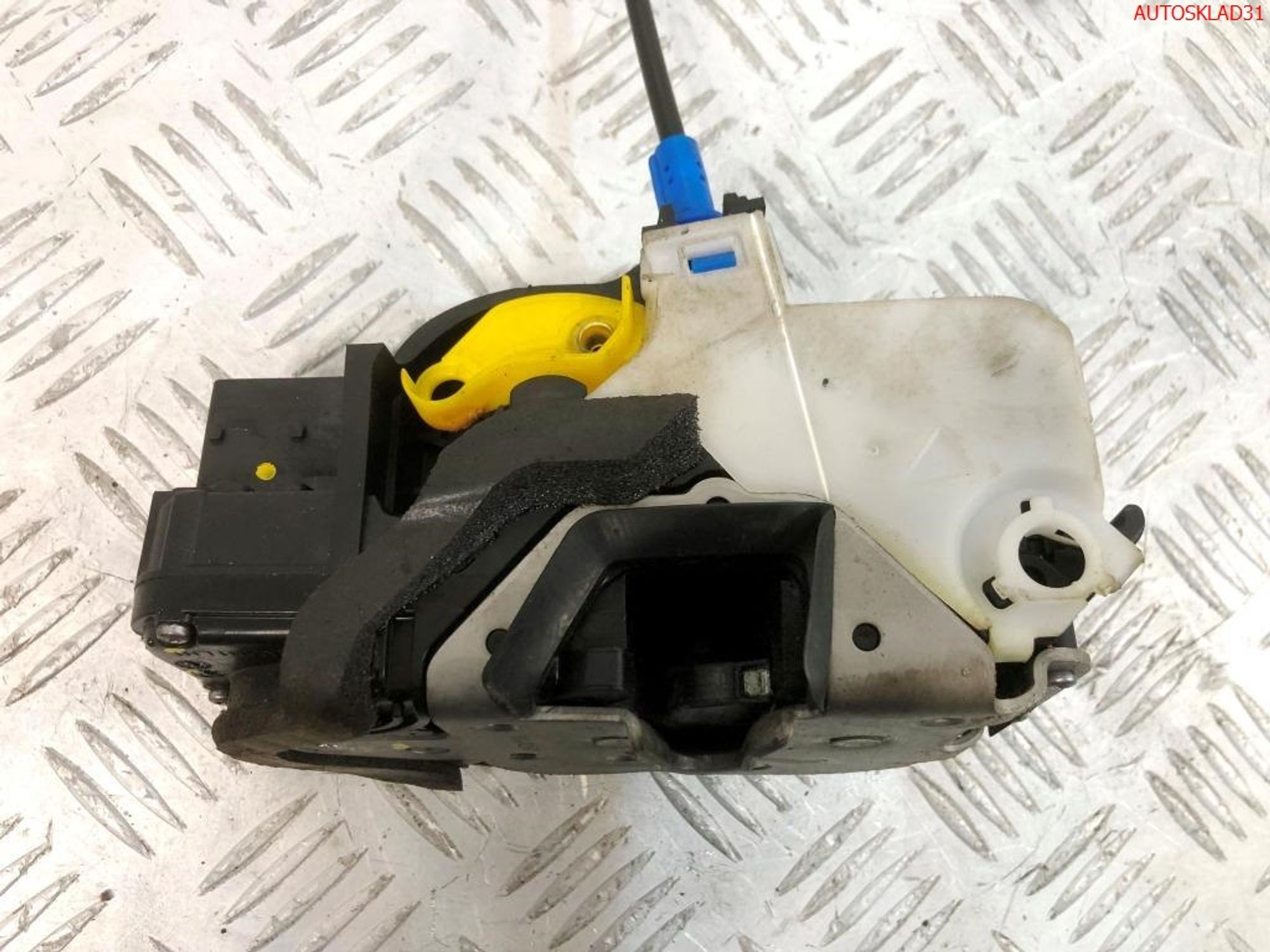 Замок двери передней левой Opel Astra J 133725, 2300 рублей, Дубовое