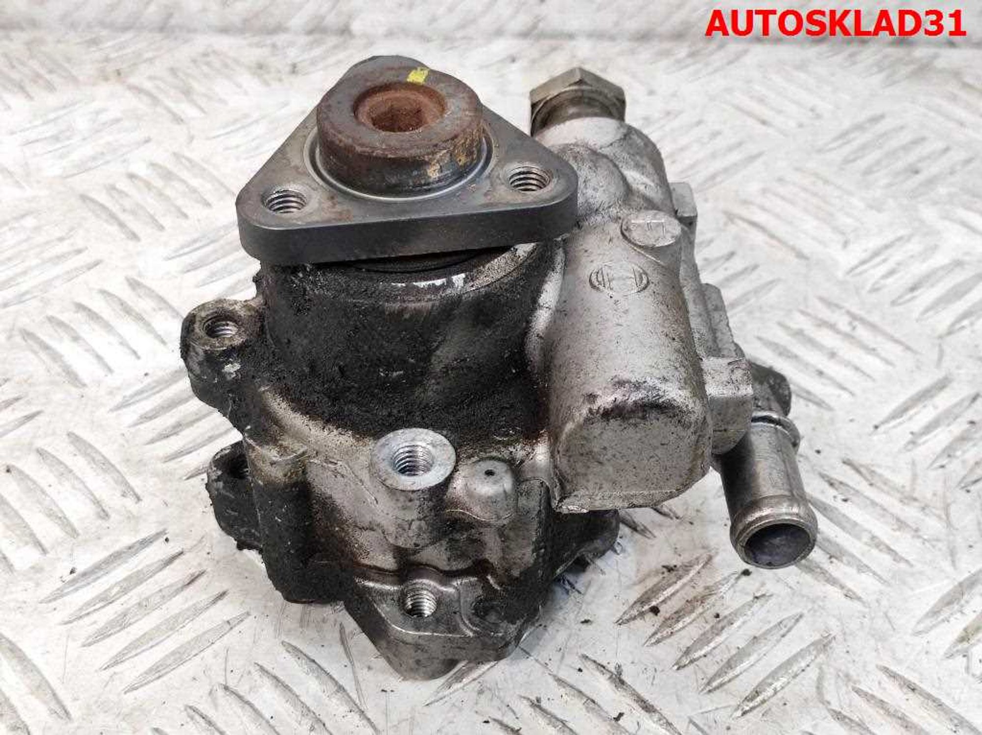 Насос гидроусилителя Audi A4 B6 2.4 BDV Бензин 8E0145155E, 5000 рублей, Дубовое