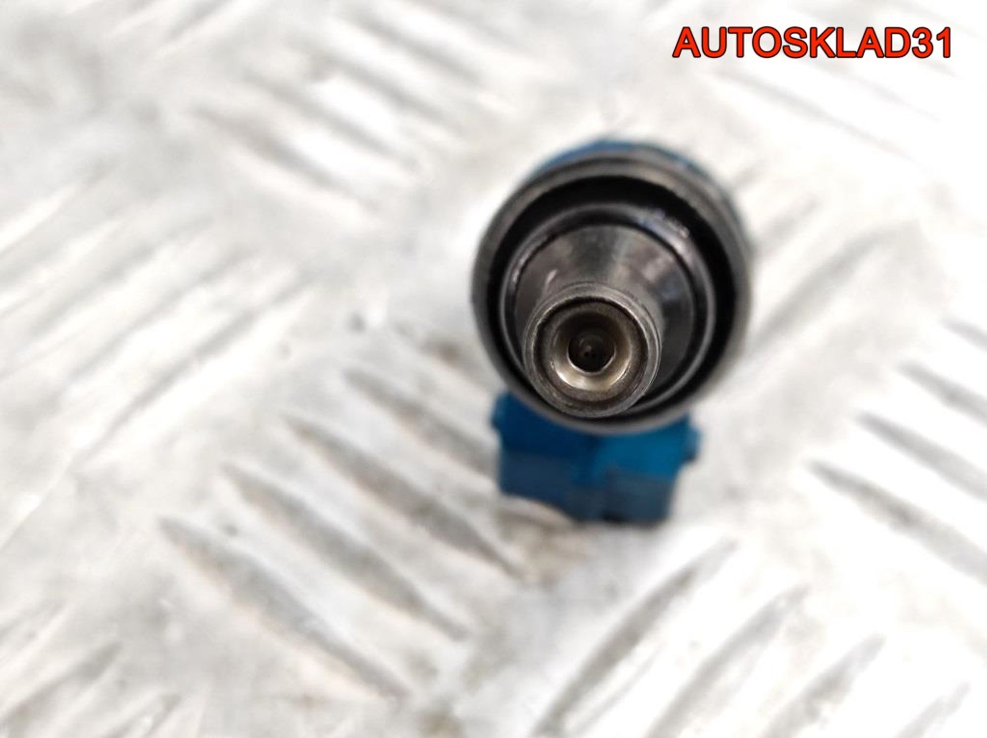 Форсунка топливная VW Passat B5 1,8 ADR 058133551F, 900 рублей, Дубовое