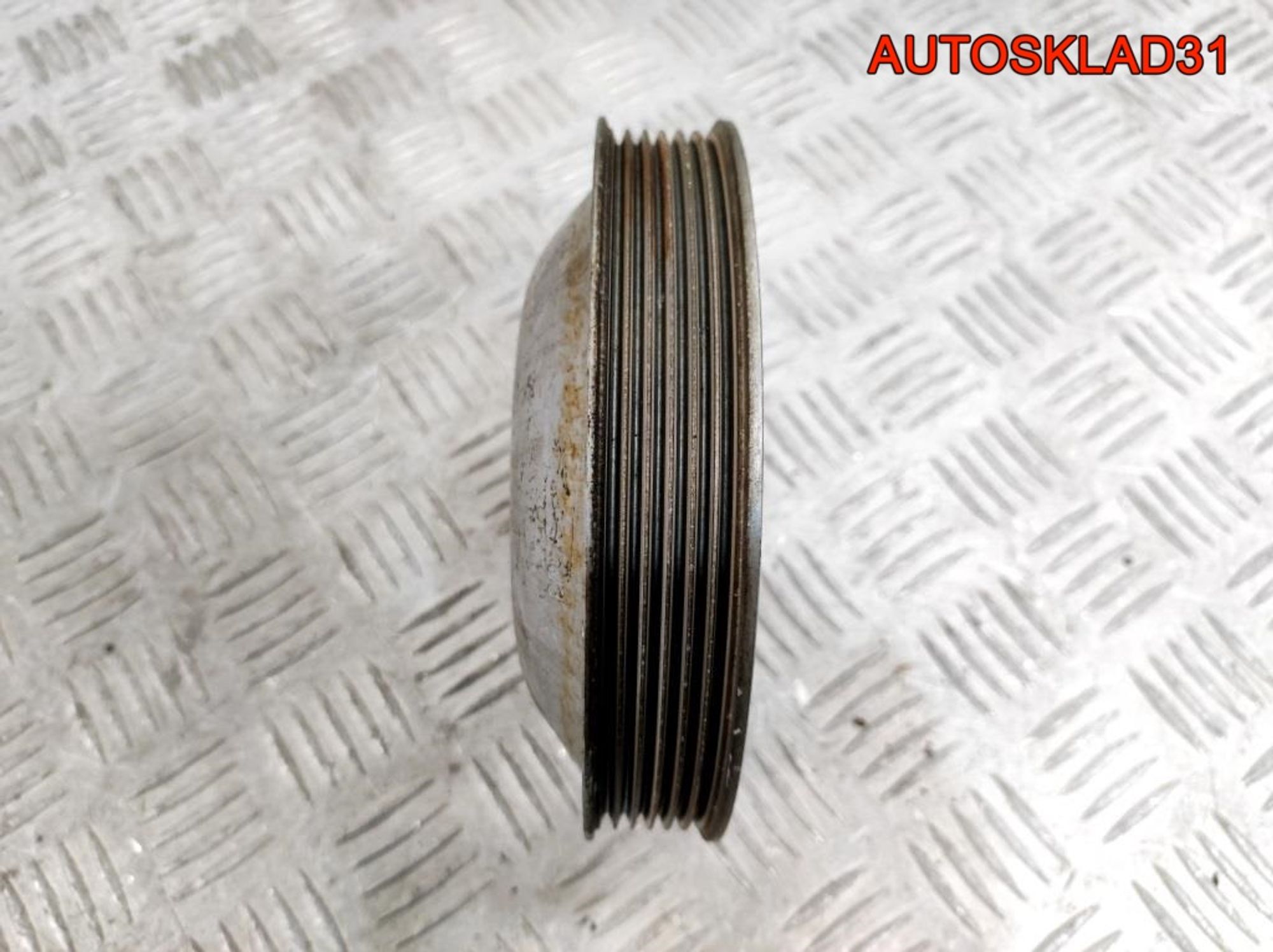 Шкив водяного насоса Audi A6 C6 2,4 BDW 06E121031A, 900 рублей, Дубовое