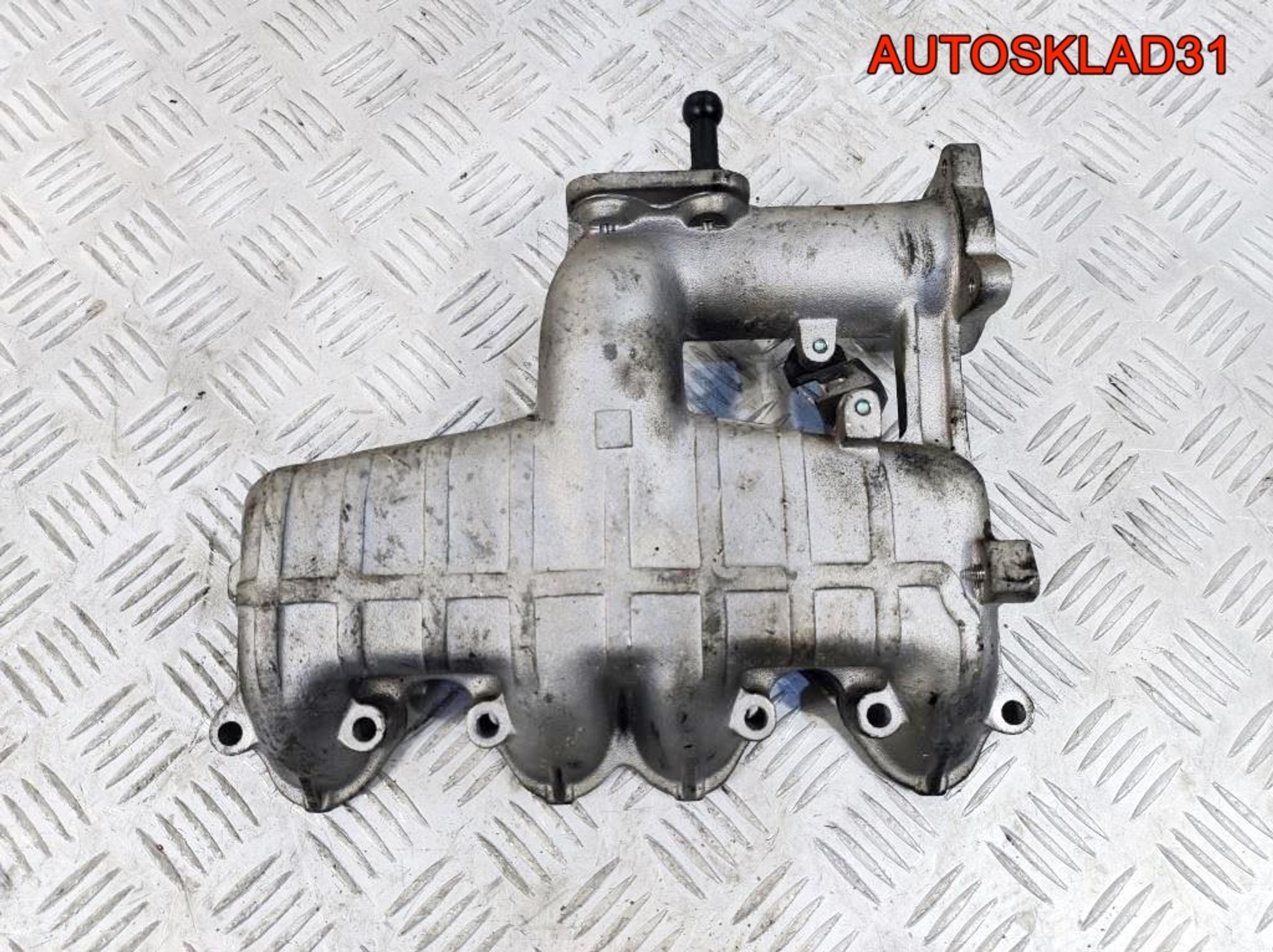 Коллектор впускной VW Golf 4 036129713J 1,9 Дизель, 900 рублей, Дубовое