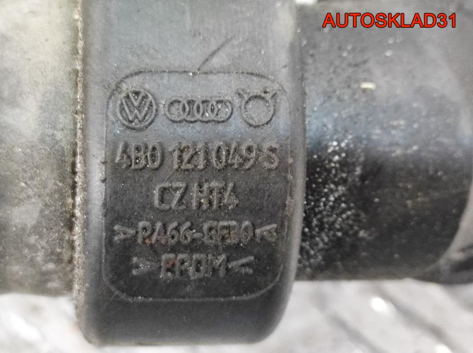 Патрубок радиатора VW Passat B5+ 1,9 Дизель 4B0121049S, 1500 рублей, Дубовое