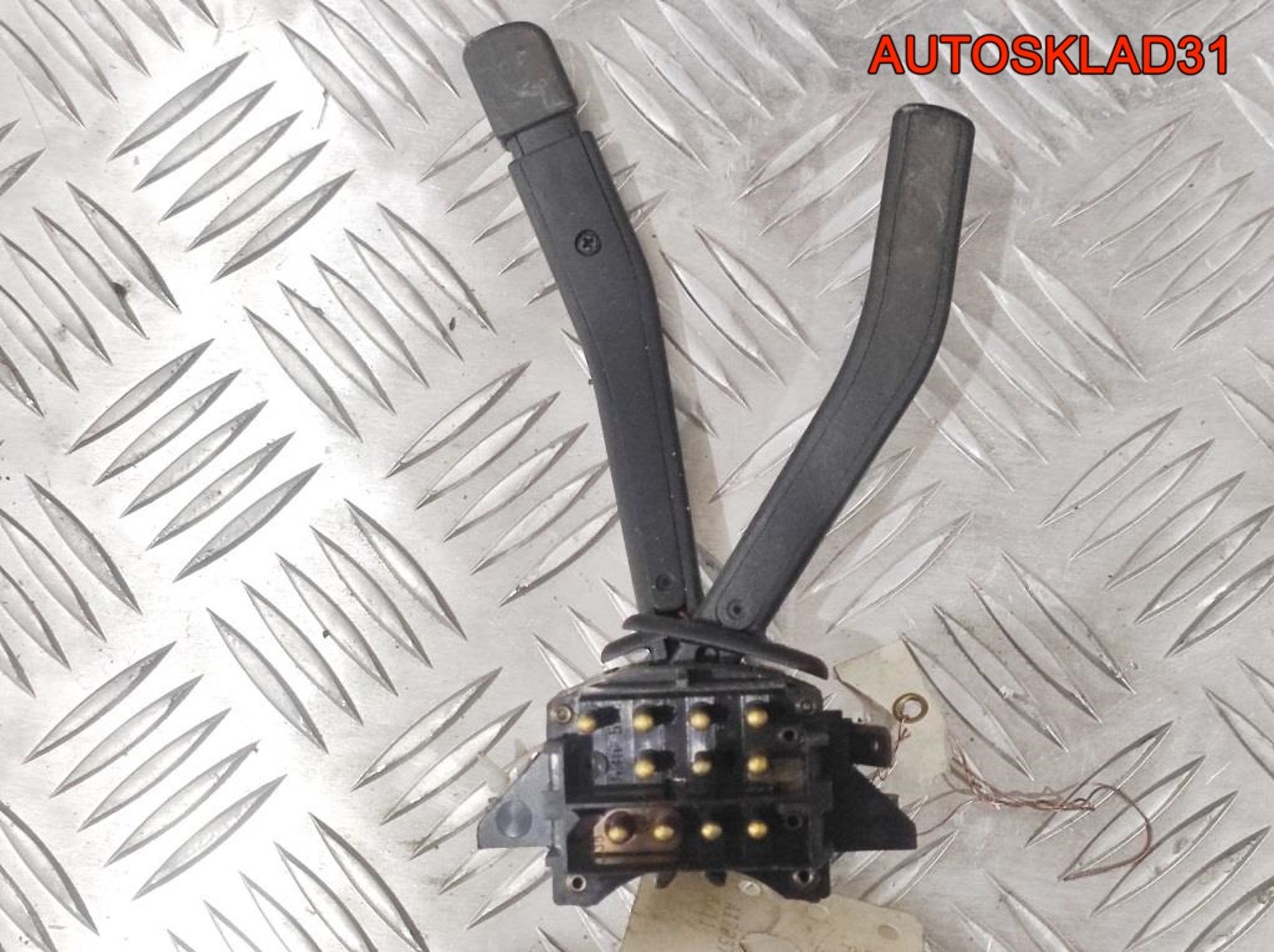 Переключатель стеклоочистителя Ford Sierra 87BG11K655CA, 1000 рублей, Дубовое