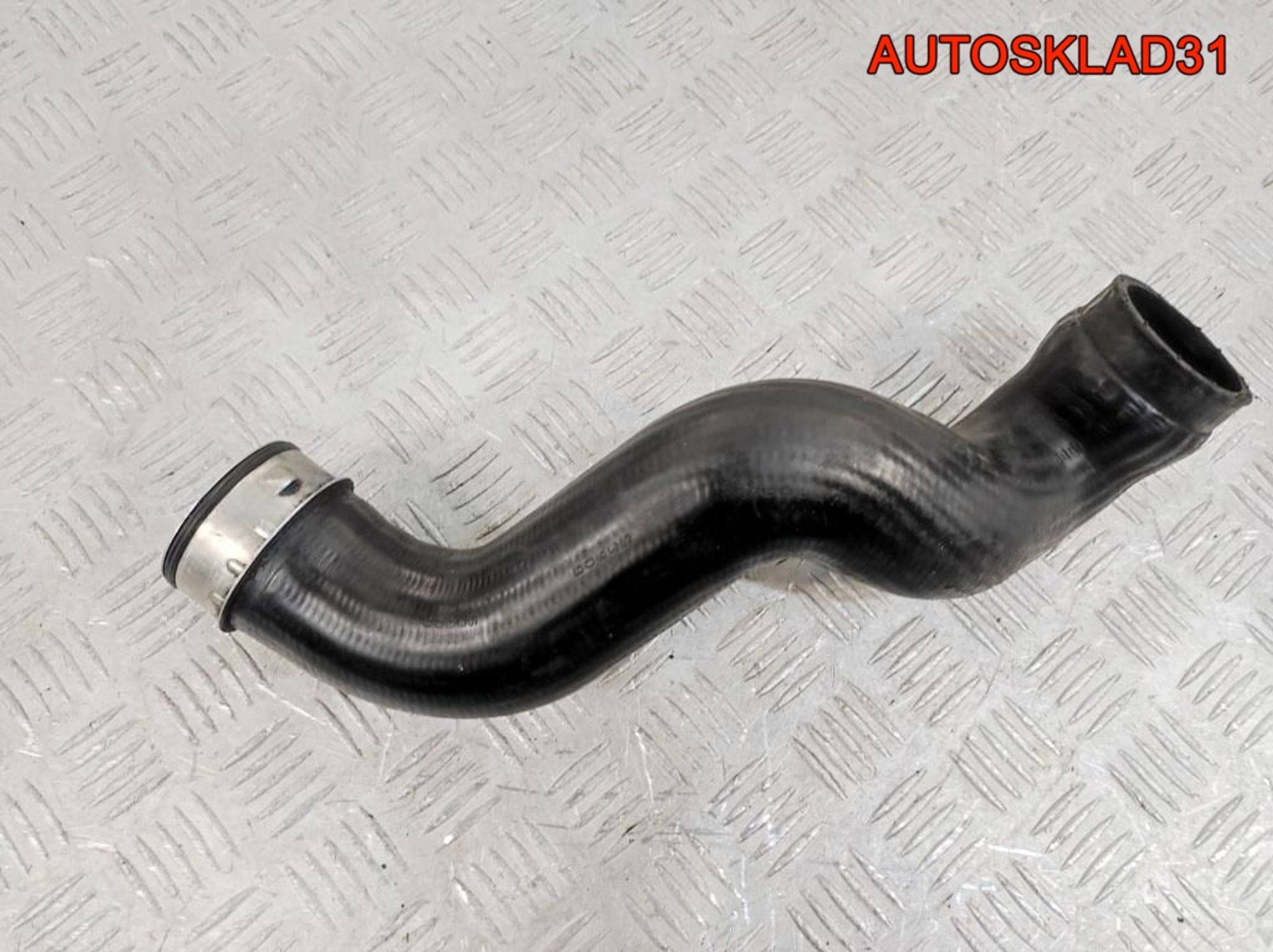 Патрубок интеркулера Audi A4 B6 1,9 Дизель 8E0145745B, 2500 рублей, Дубовое