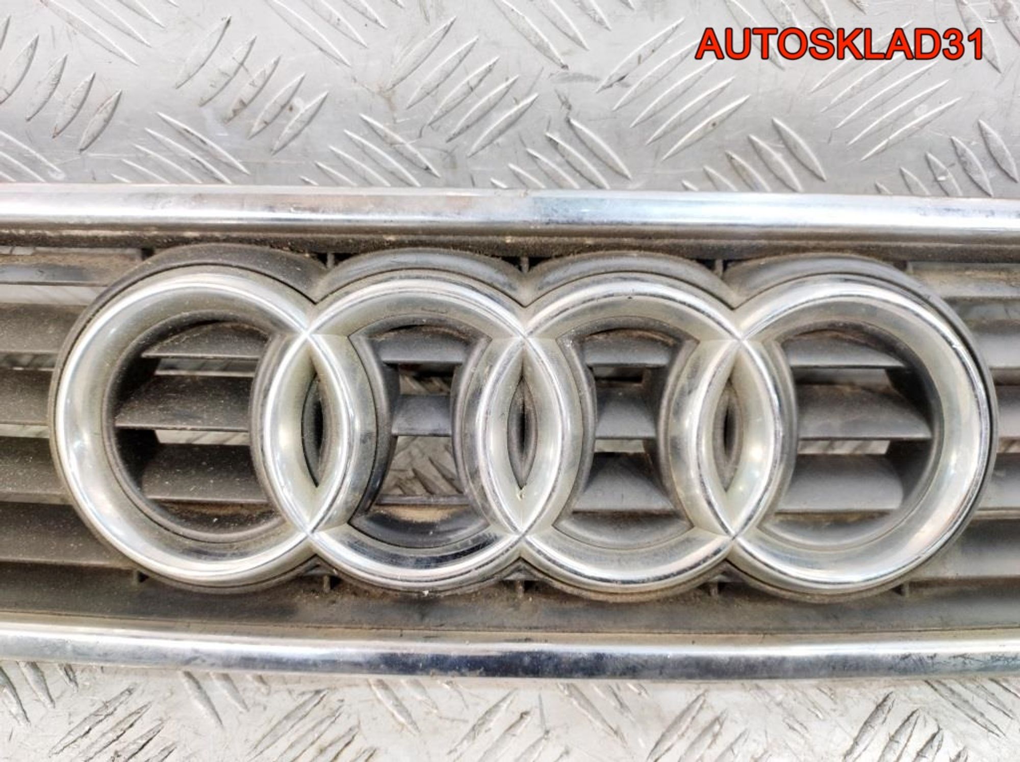 Решетка радиатора Audi A4 B5 8D0853651J Дорестайлинг, 3500 рублей, Дубовое