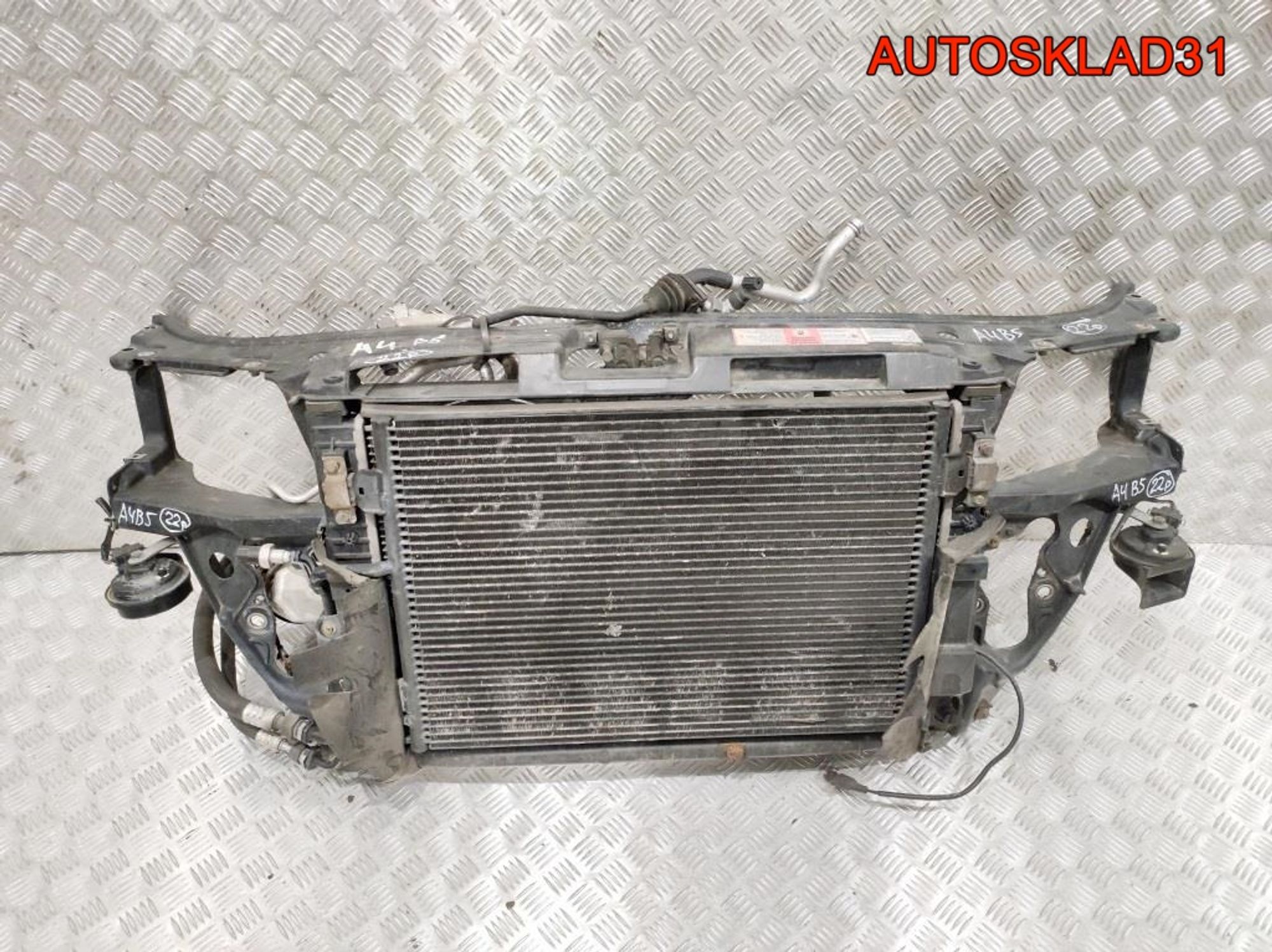 Панель передняя в сборе Audi A4 B5 Рест 1,8 Бензин 8D0805594A, 25000 рублей, Дубовое