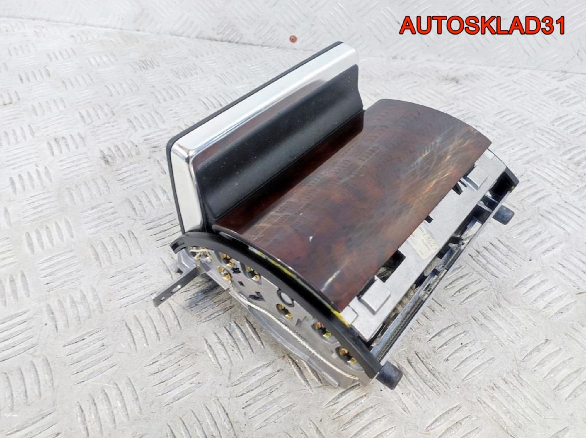 Дисплей информационный Audi A8 D3 4E0857237, 4900 рублей, Дубовое