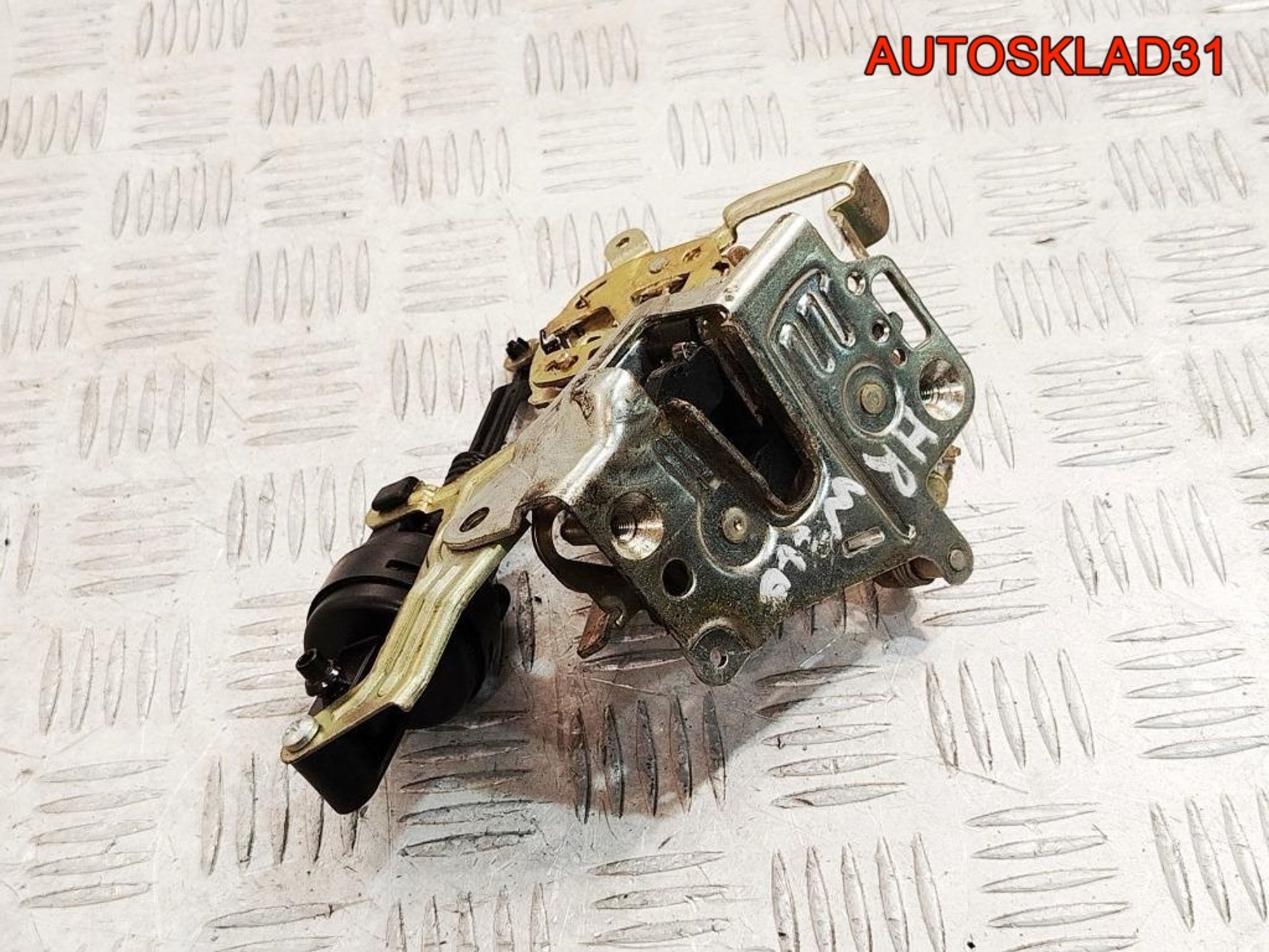 Замок двери задней правой Mercedes Benz W210 A2027300635, 2000 рублей, Дубовое