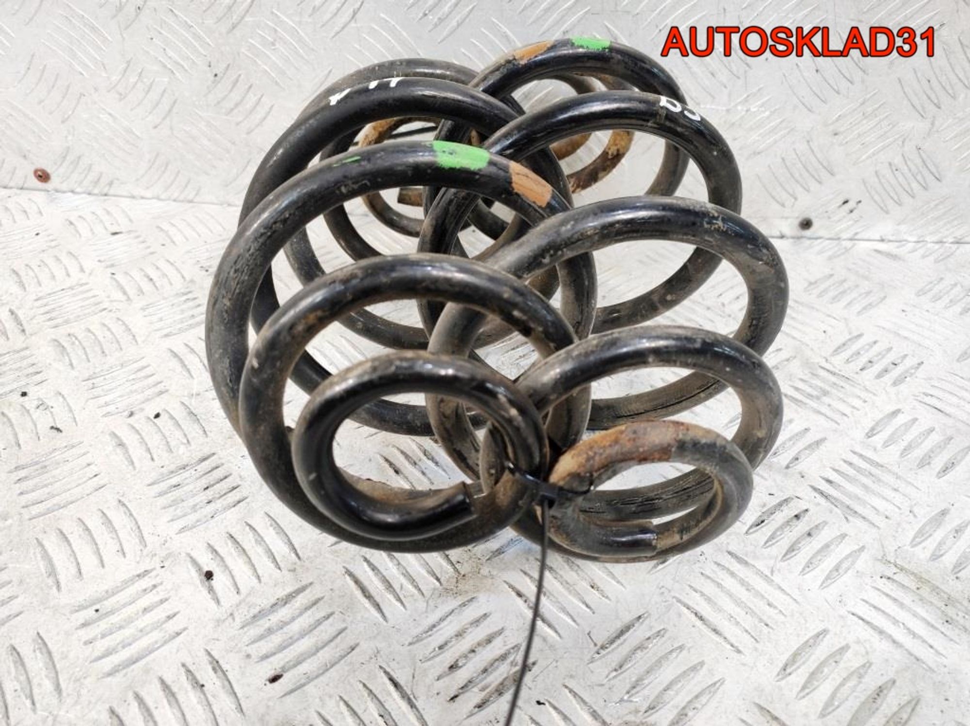 Пружина задняя Volkswagen Passat B5 3B0511115N, 1800 рублей, Дубовое