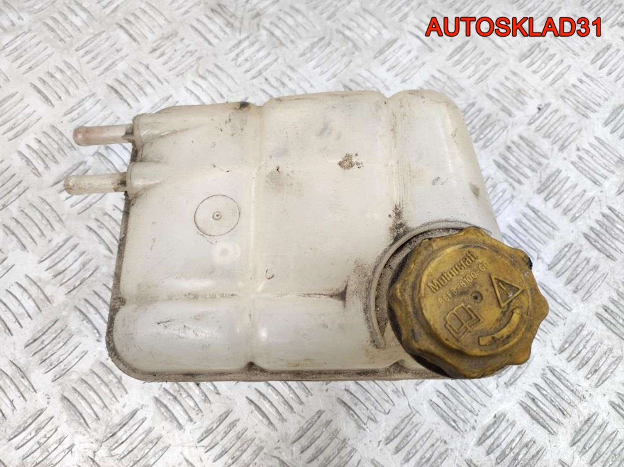 Бачок расширительный Ford Focus 1 98AB8K218BH, 1000 рублей, Дубовое