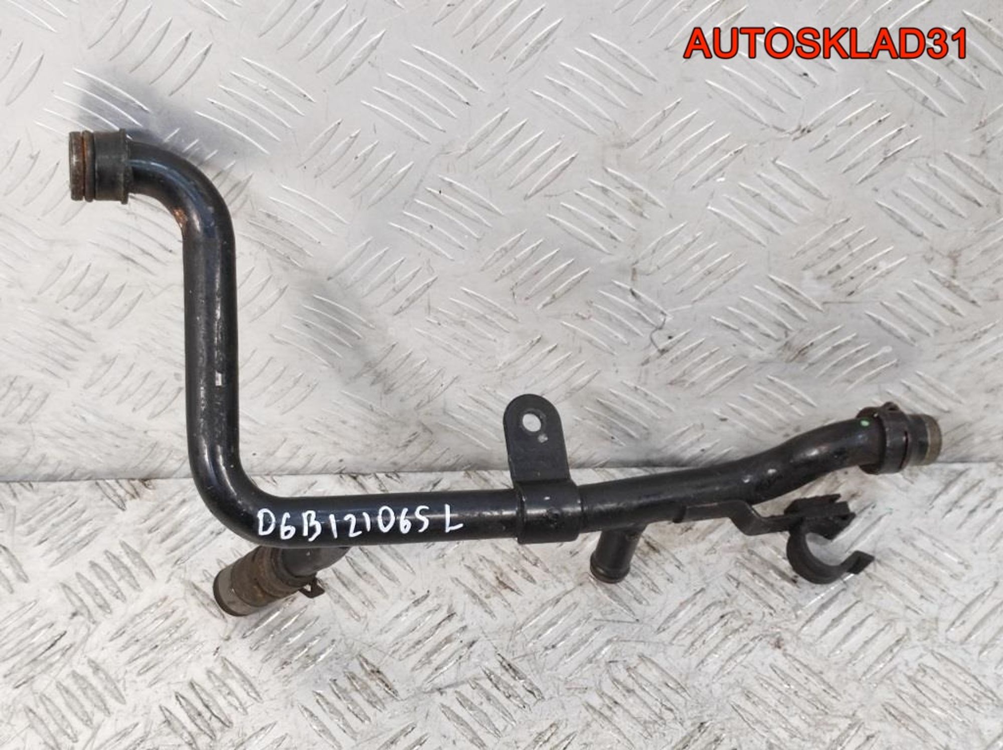 Трубка охлаждающей жидкости VW Passat B5 06B121065L, 1000 рублей, Дубовое