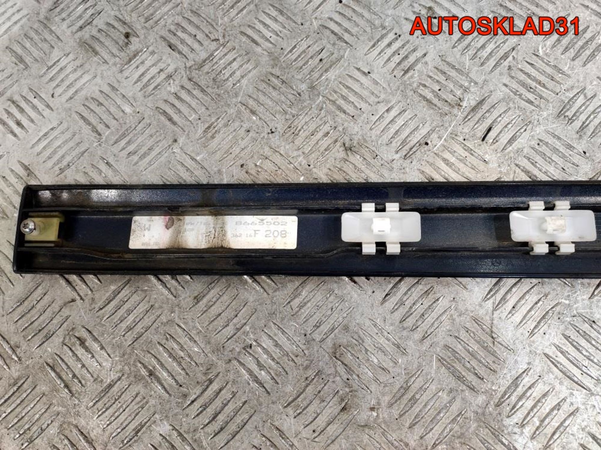 Молдинг задней правой двери Mercedes W211 A2116901262, 900 рублей, Дубовое