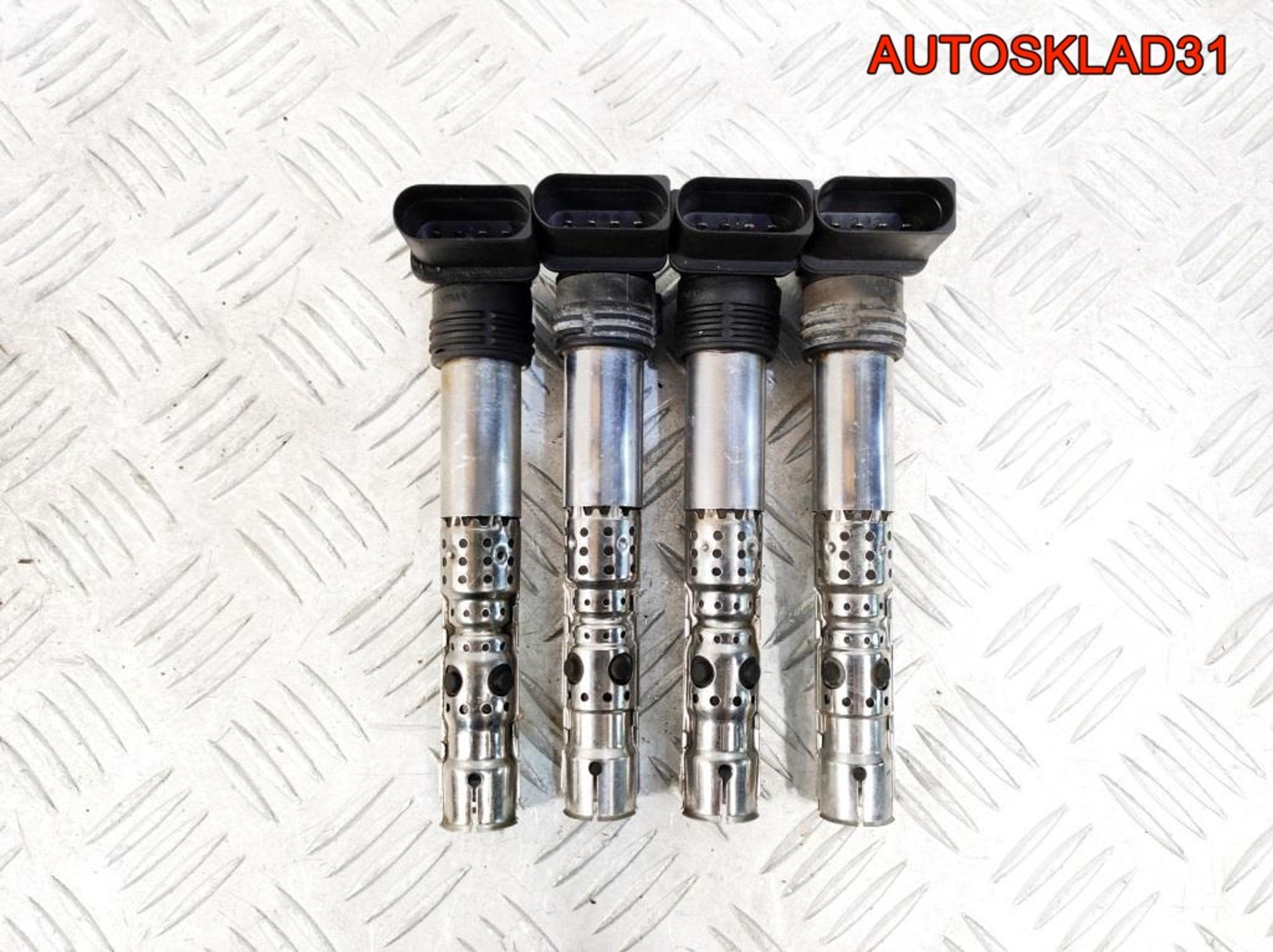 Катушка зажигания Volkswagen Polo 03D905115F, 1300 рублей, Дубовое