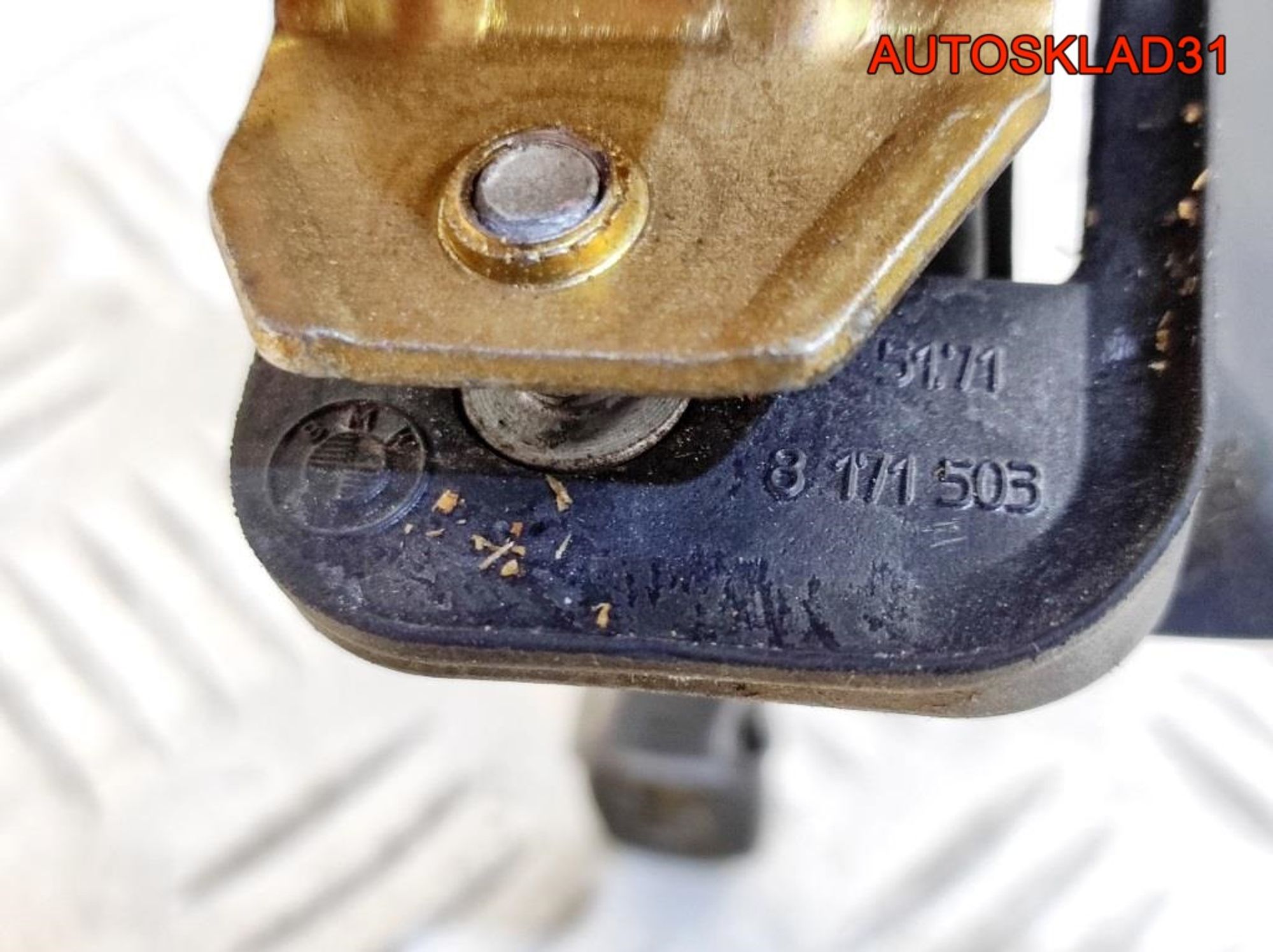 Ограничитель двери передней BMW E39 51218193447, 1400 рублей, Дубовое