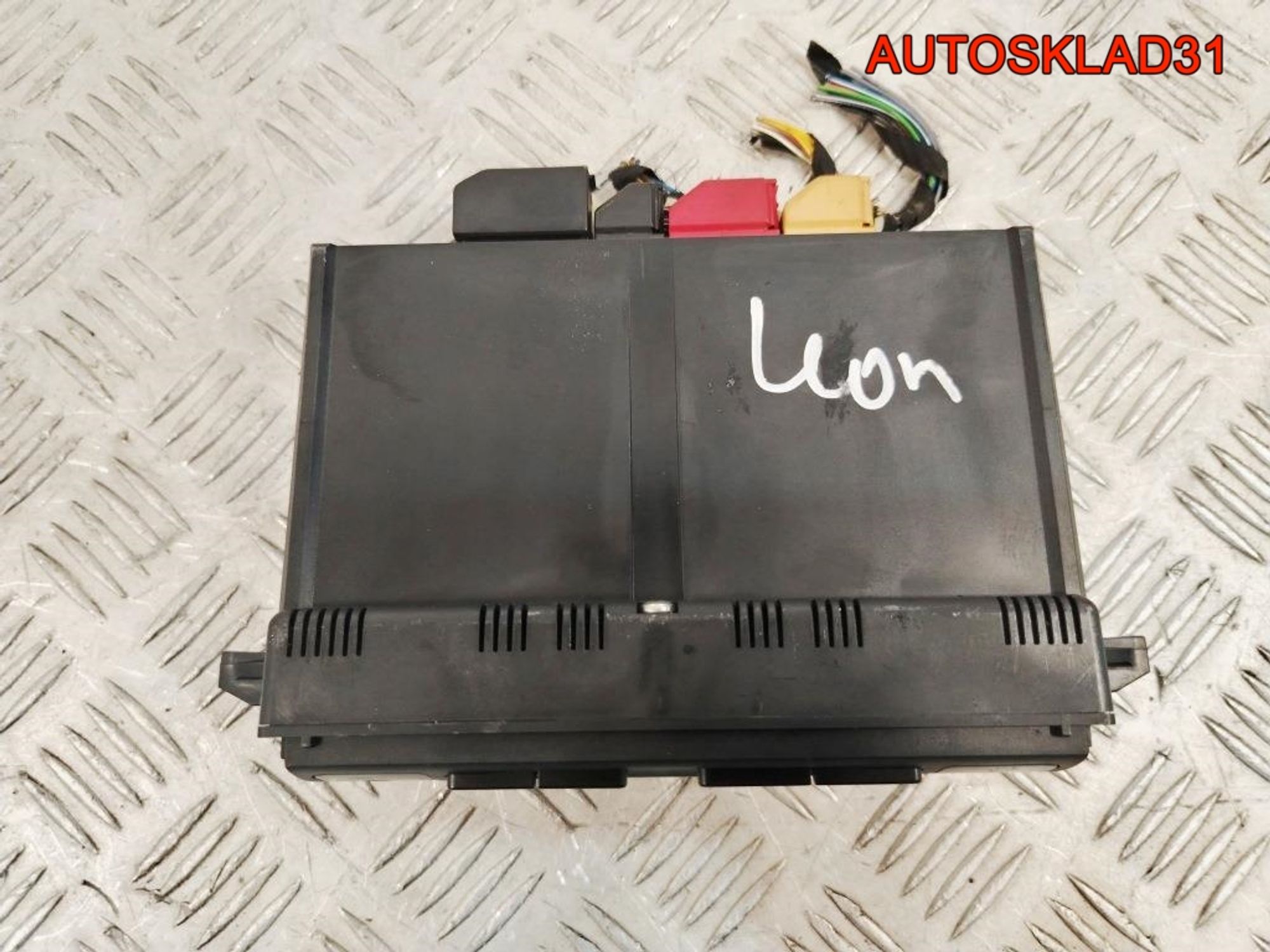 Блок климат контроля Seat Leon 1M1 1M0820043E, 9000 рублей, Дубовое