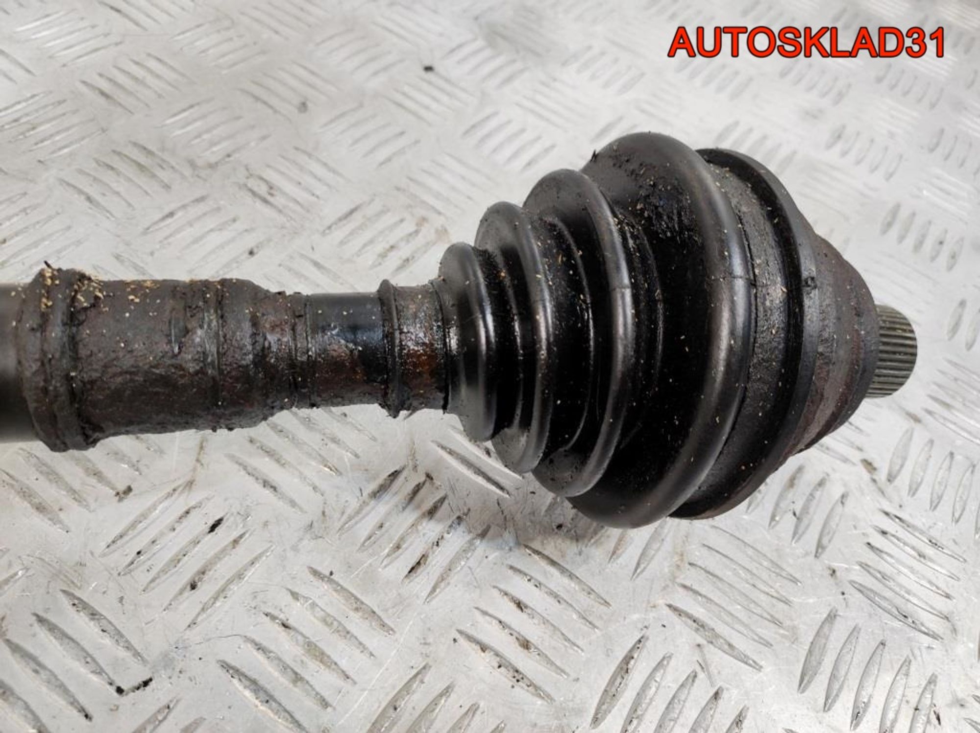 Привод передний правый Audi 100 C3 443407331D, 2300 рублей, Дубовое