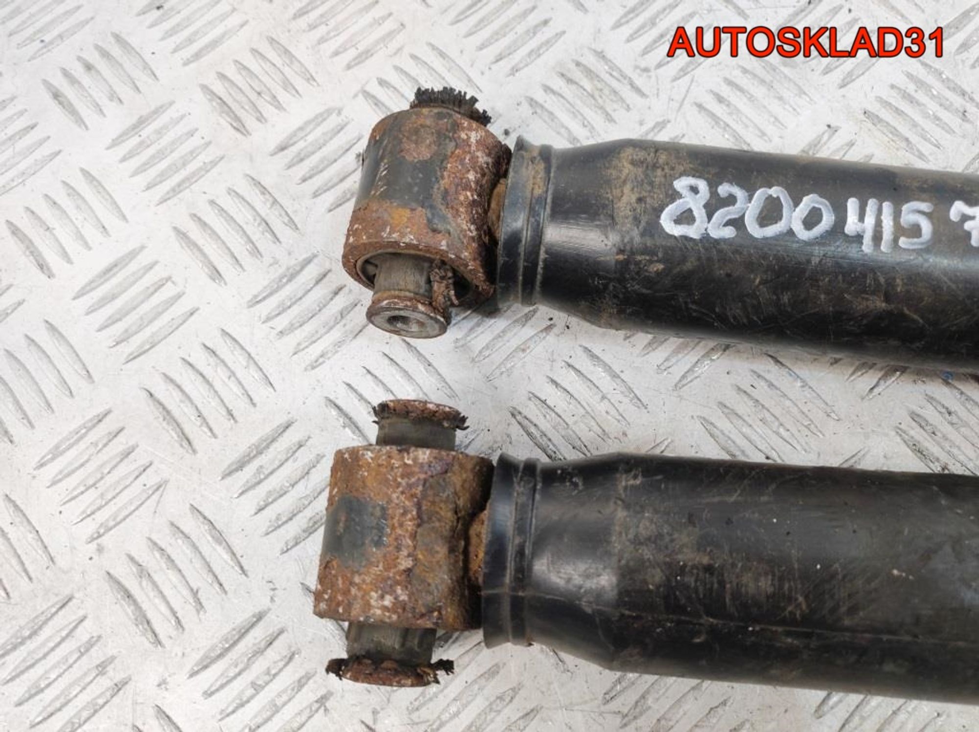 Амортизатор задний Renault Megane 2 8200415734, 1000 рублей, Дубовое