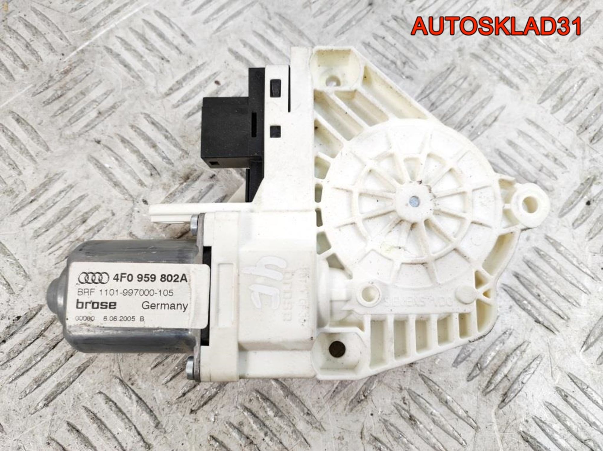 Моторчик стеклоподъемника з/п Audi A6 C6 4F0959802A, 800 рублей, Дубовое