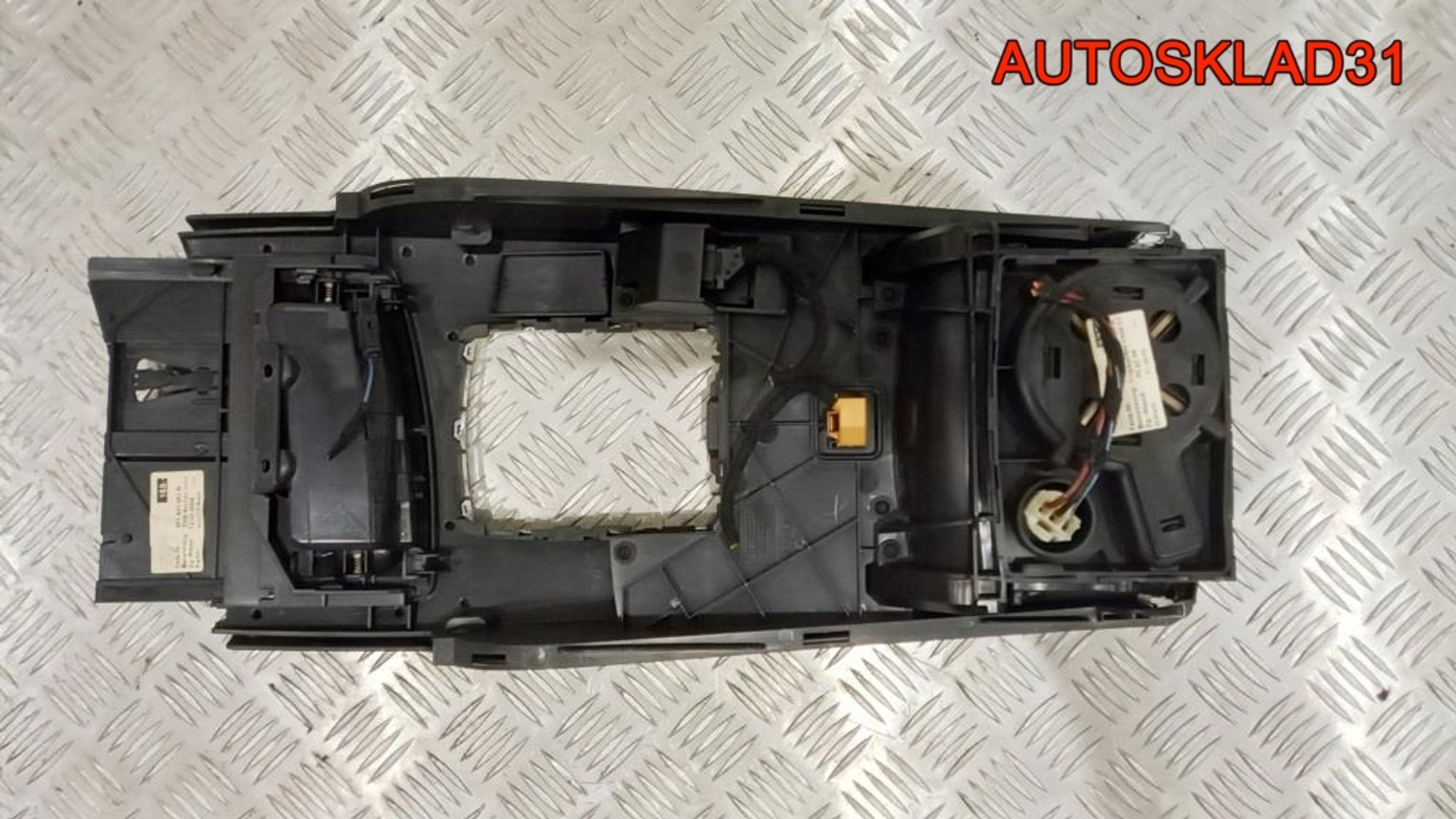 Консоль центральная в сборе Audi A6 C6 4F1864261, 8000 рублей, Дубовое