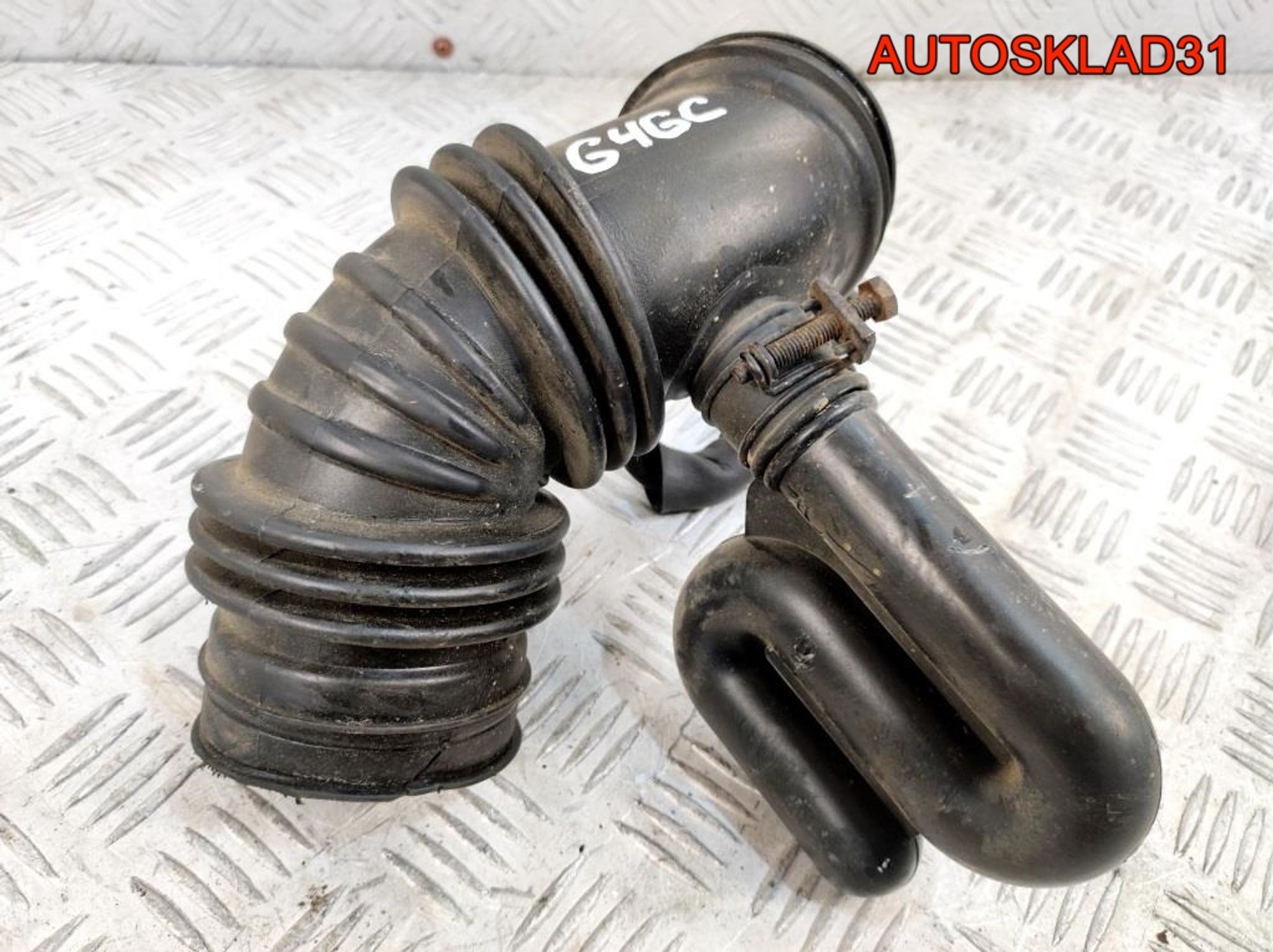 Патрубок воздушного фильтра Kia Sportage 281392E000, 1000 рублей, Дубовое