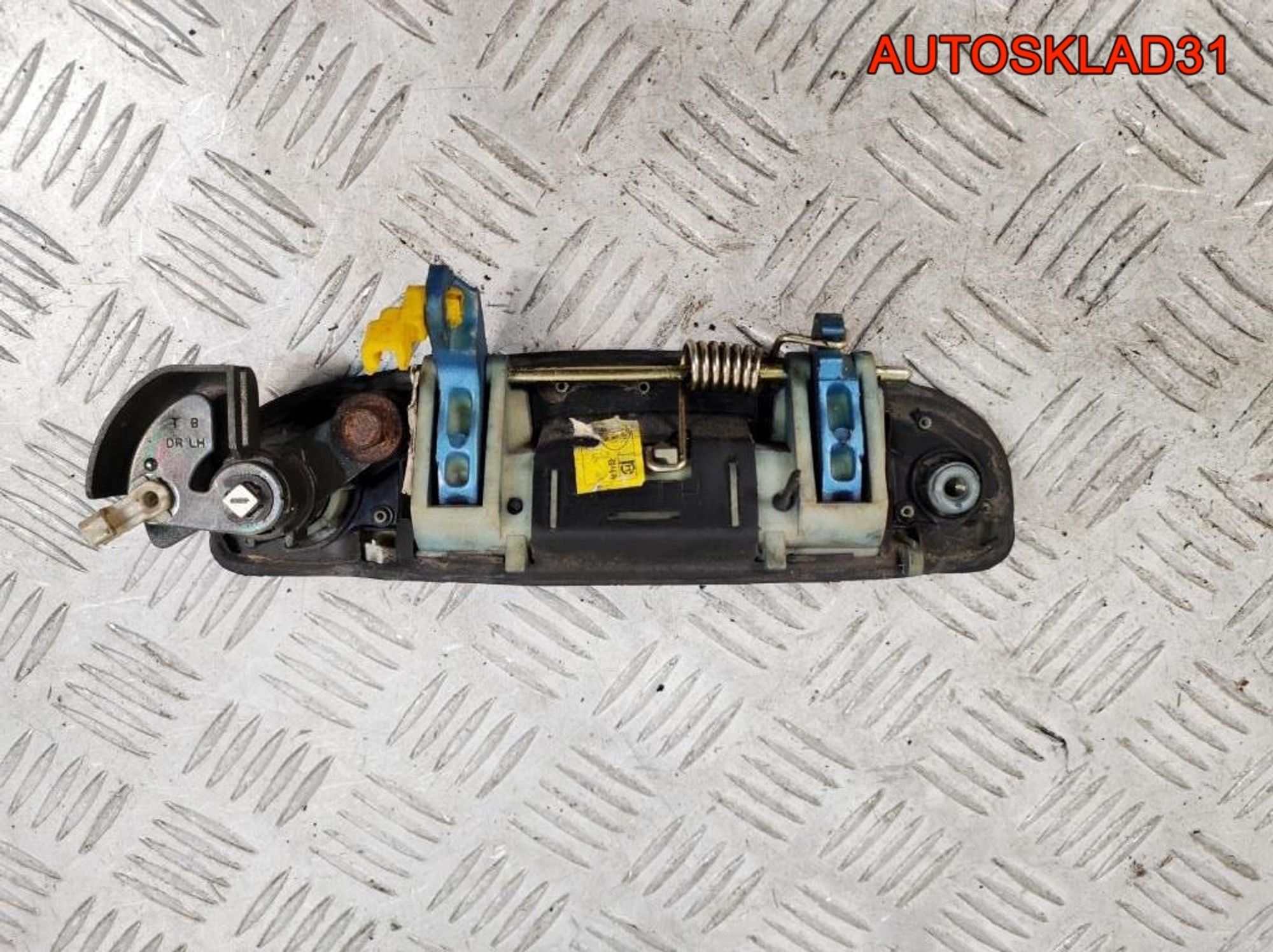 Ручка двери внешняя передняя левая Hyundai Getz 826501C050, 600 рублей, Дубовое